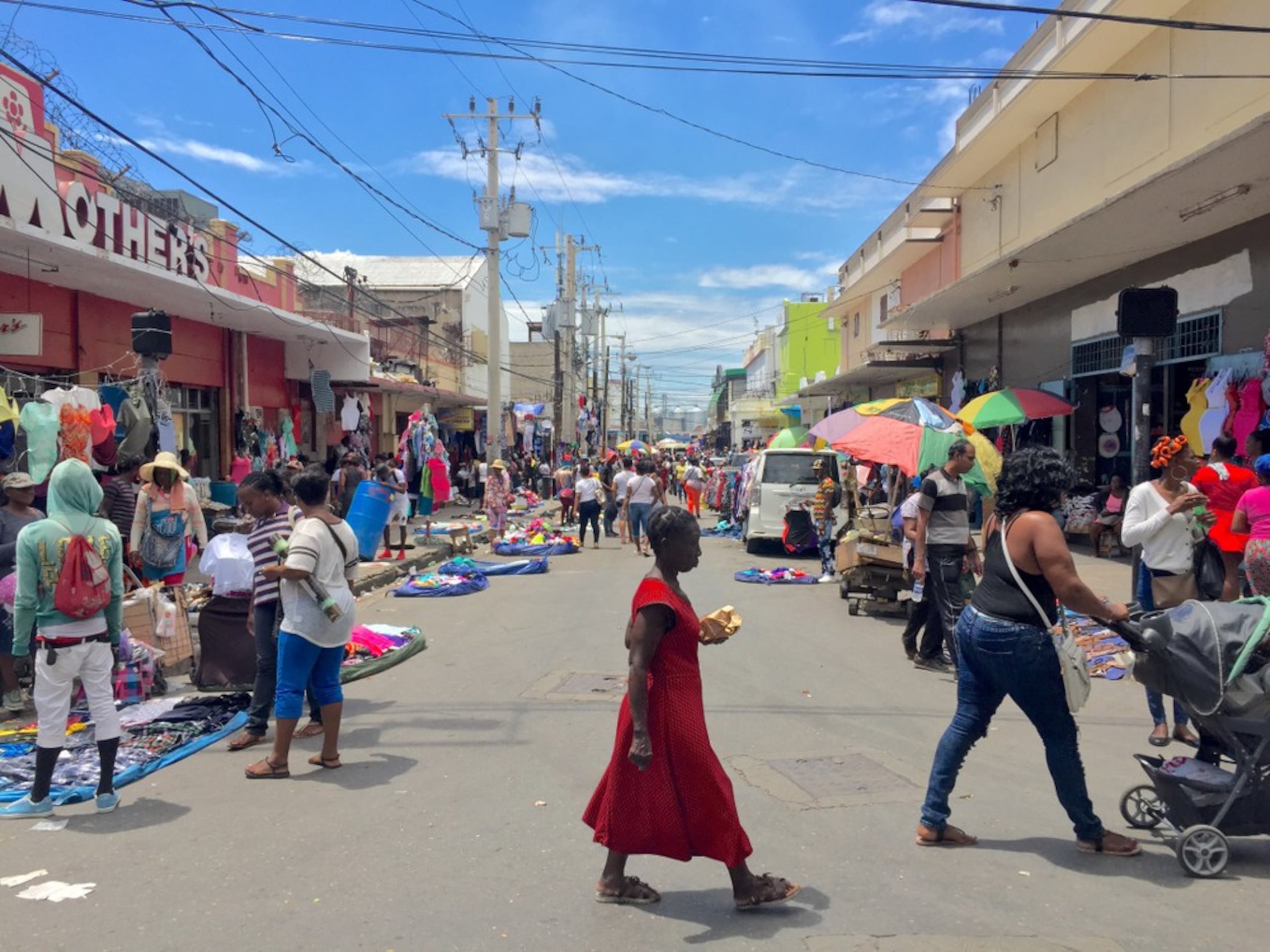 Un total de tres niños han muerto en menos de una semana, víctimas de los enfrentamientos entre pandillas en la zona de Salt Spring en Jamaica.