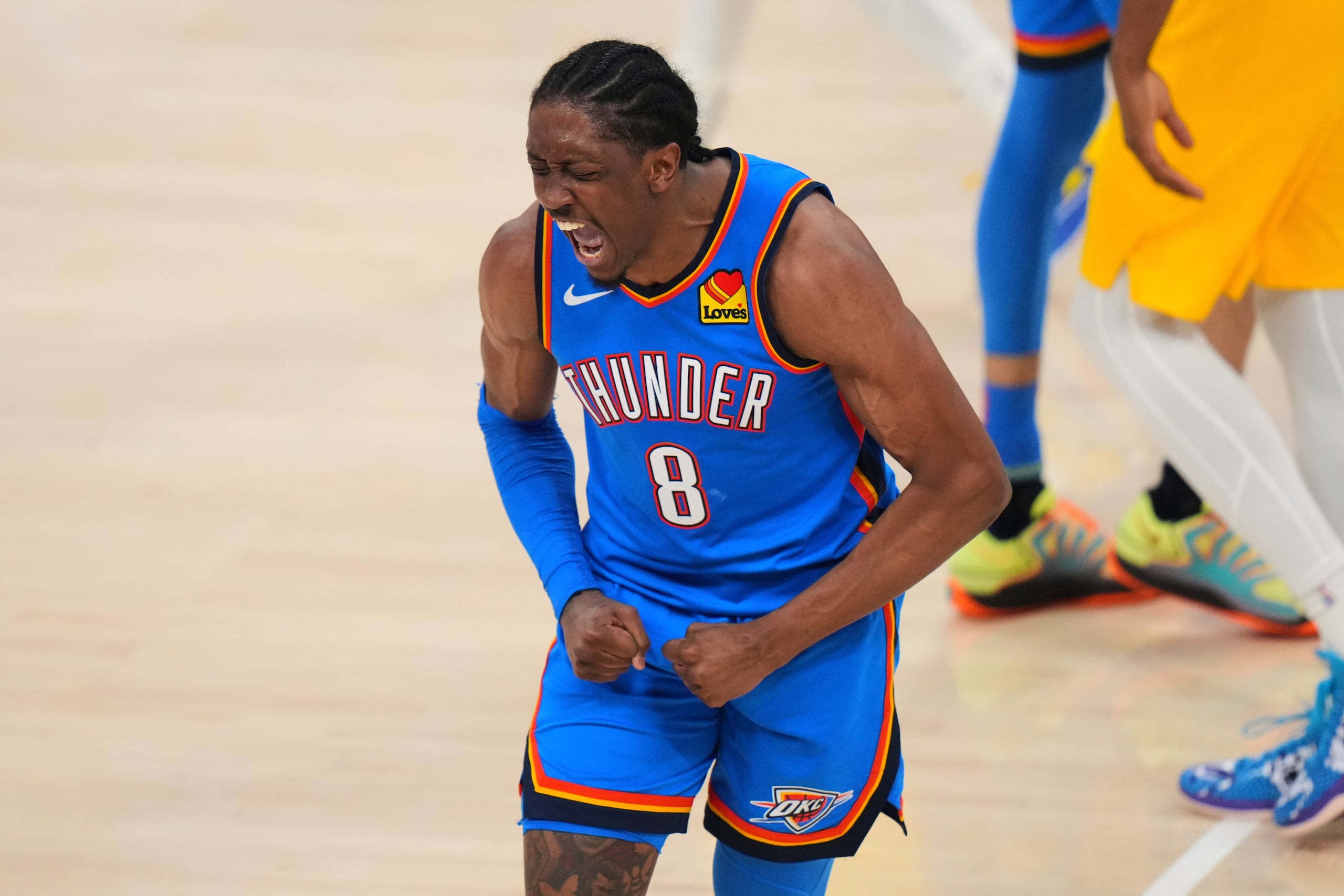El alero del Oklahoma City Thunder, Jalen Williams, reacciona durante la segunda mitad del séptimo partido de las Finales de la NBA contra los Indiana Pacers el domingo 22 de junio de 2025 en Oklahoma City. (Foto AP/Nate Billings)