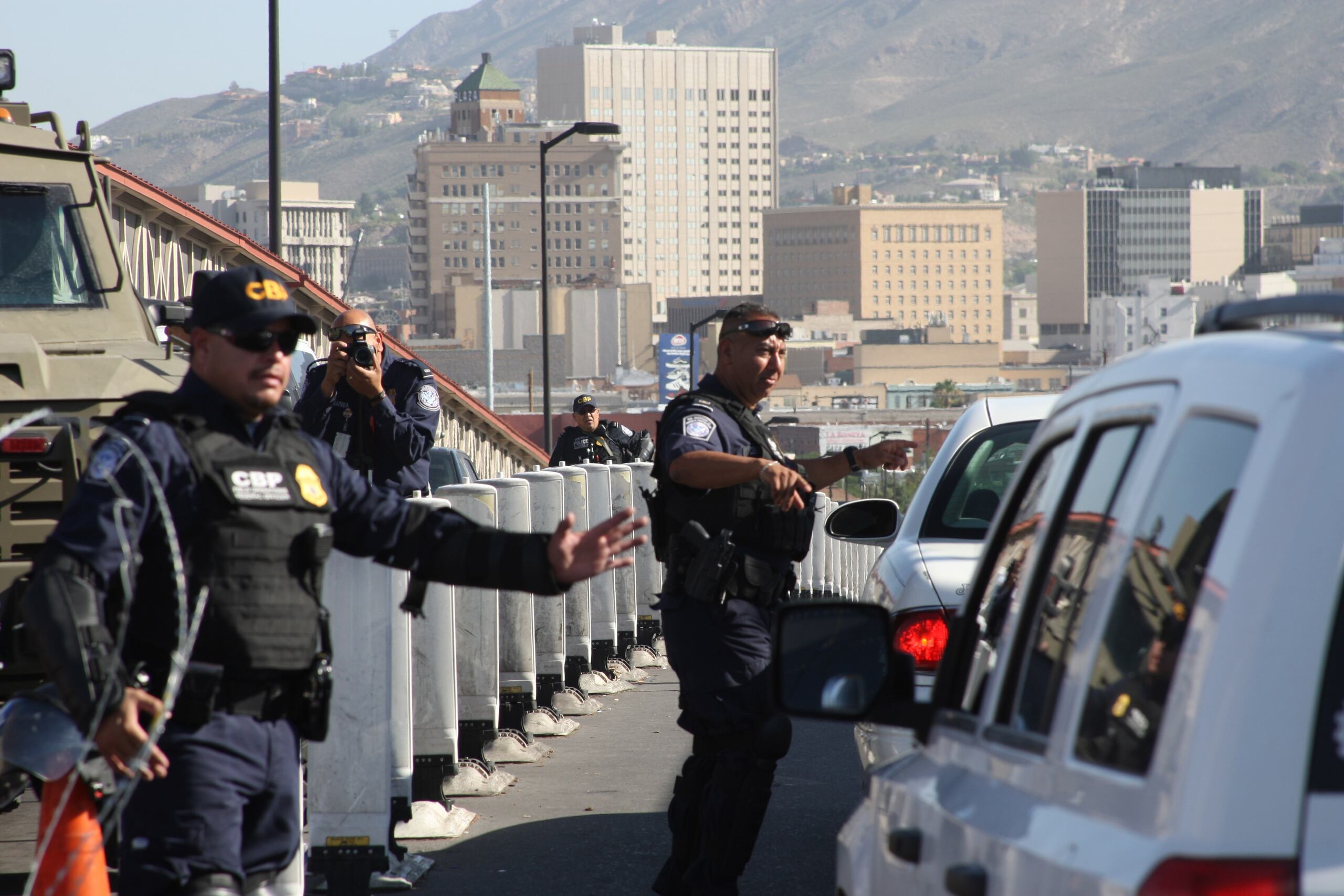 La detención ocurrió el pasado lunes cuando la mujer fue enviada a una segunda inspección en el paso fronterizo del Puente Juárez-Lincoln en Texas. (Fotografía de archivo/EFE/David Peinado)