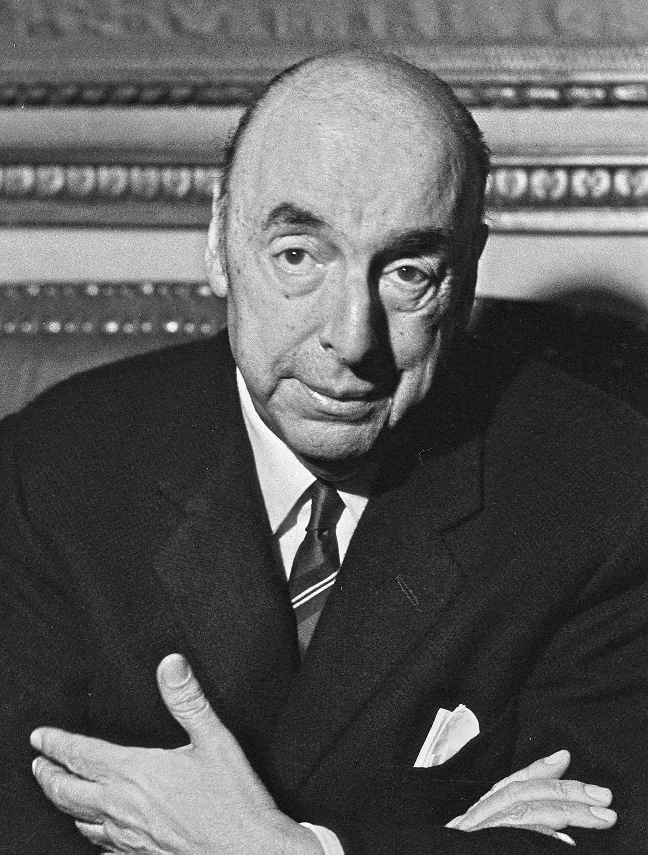 Se deberá esclarecer si Pablo Neruda falleció por cáncer de próstata avanzado o si fue envenenado.