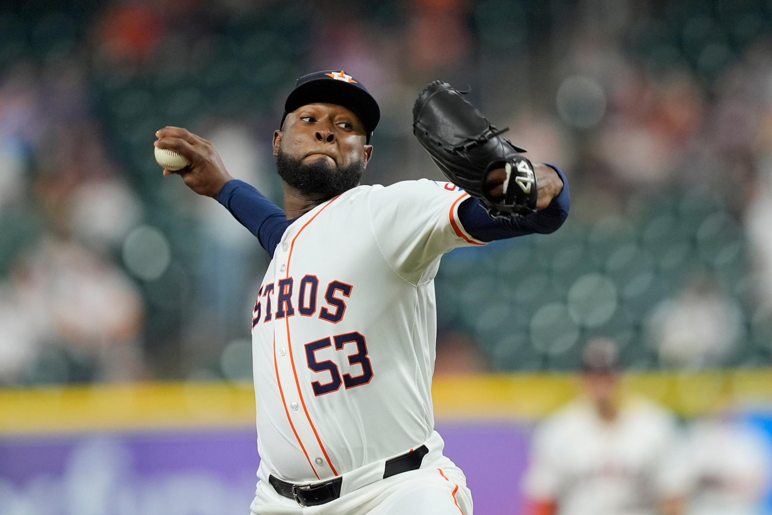 El dominicano Cristian Javier, de los Astros de Houston, tenía marca de 3-1 en siete salidas. Es uno de los dos abridores de Houston que se perderá el resto de la temporada.