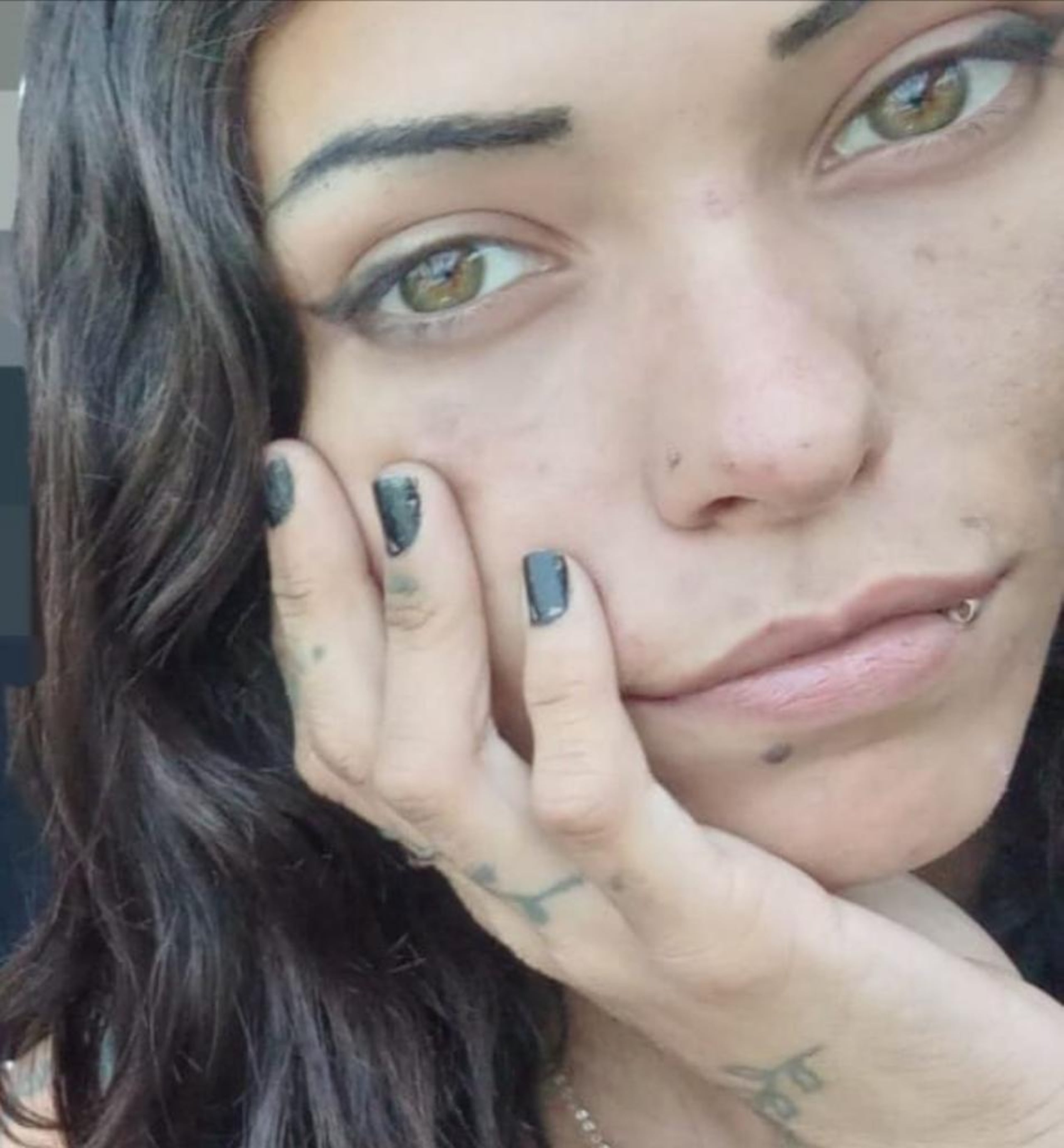 Yesliann Méndez Nieves fue vista con vida por última vez el viernes, en la avenida Constitución de Arecibo.