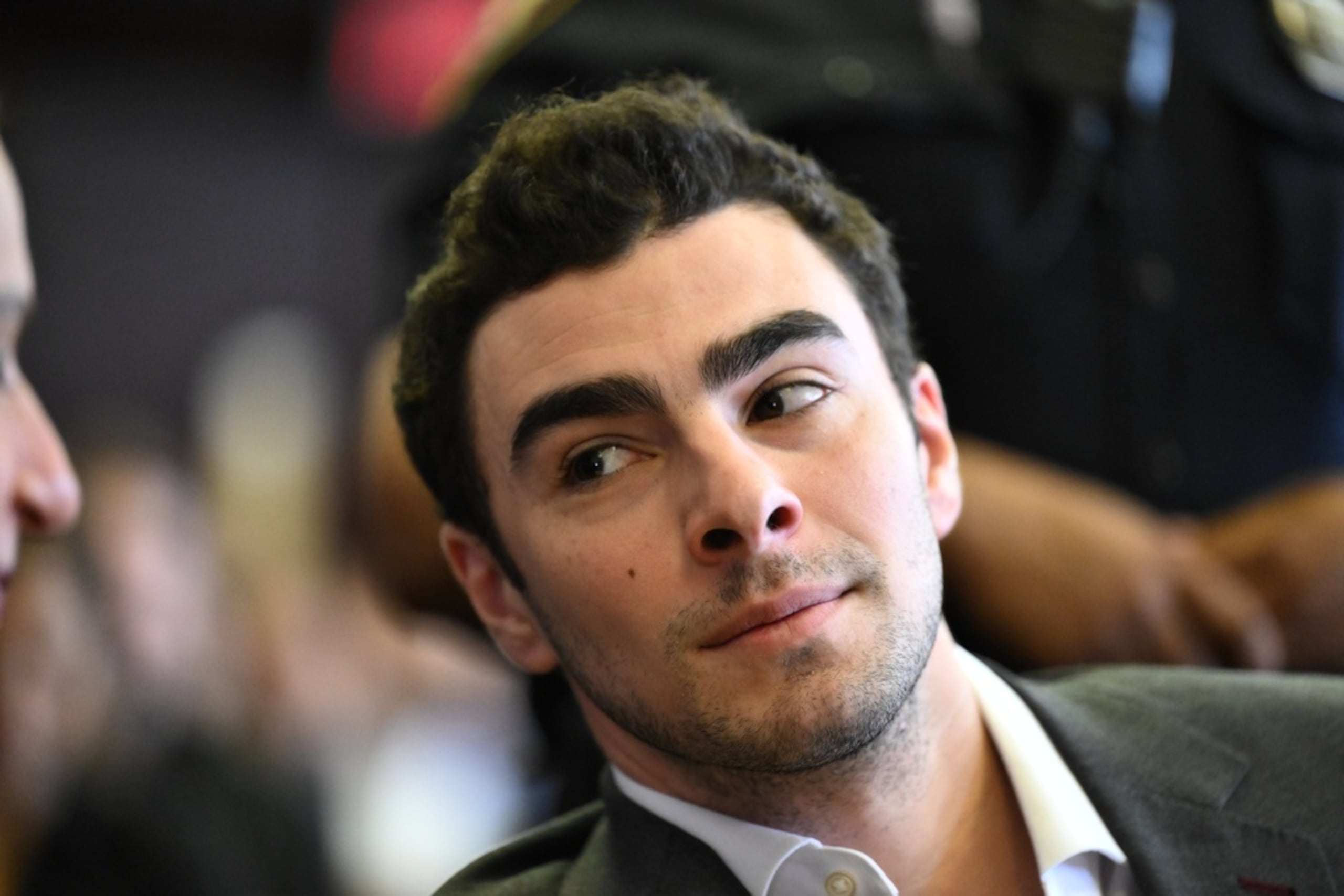 Luigi Mangione comparece en el Tribunal Penal de Manhattan para una audiencia sobre evidencias, el jueves 4 de diciembre de 2025, en Nueva York.