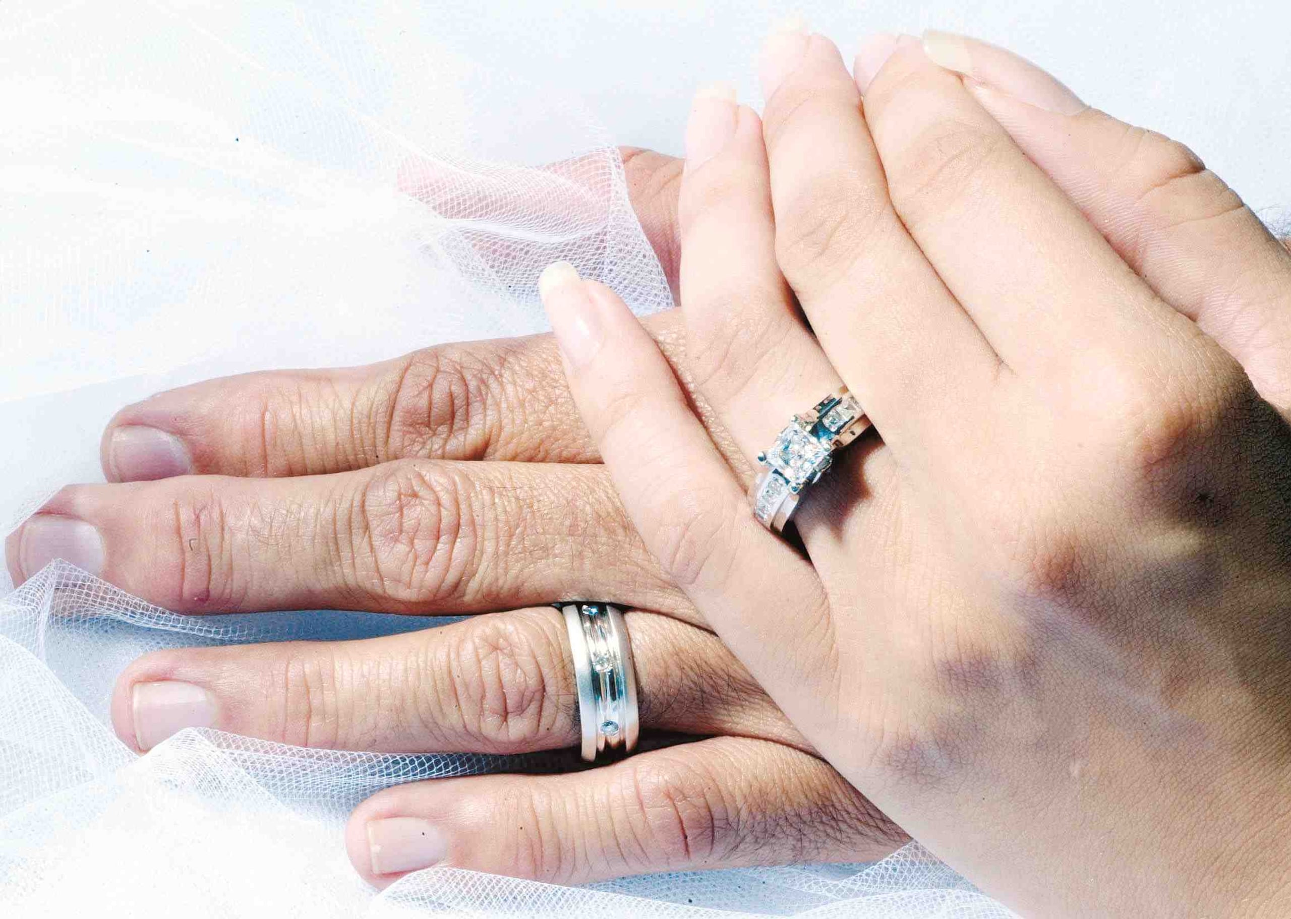 En San Valentín muchos dan el gran paso de pedirle matrimonio a su pareja. (Archivo GFR Media)