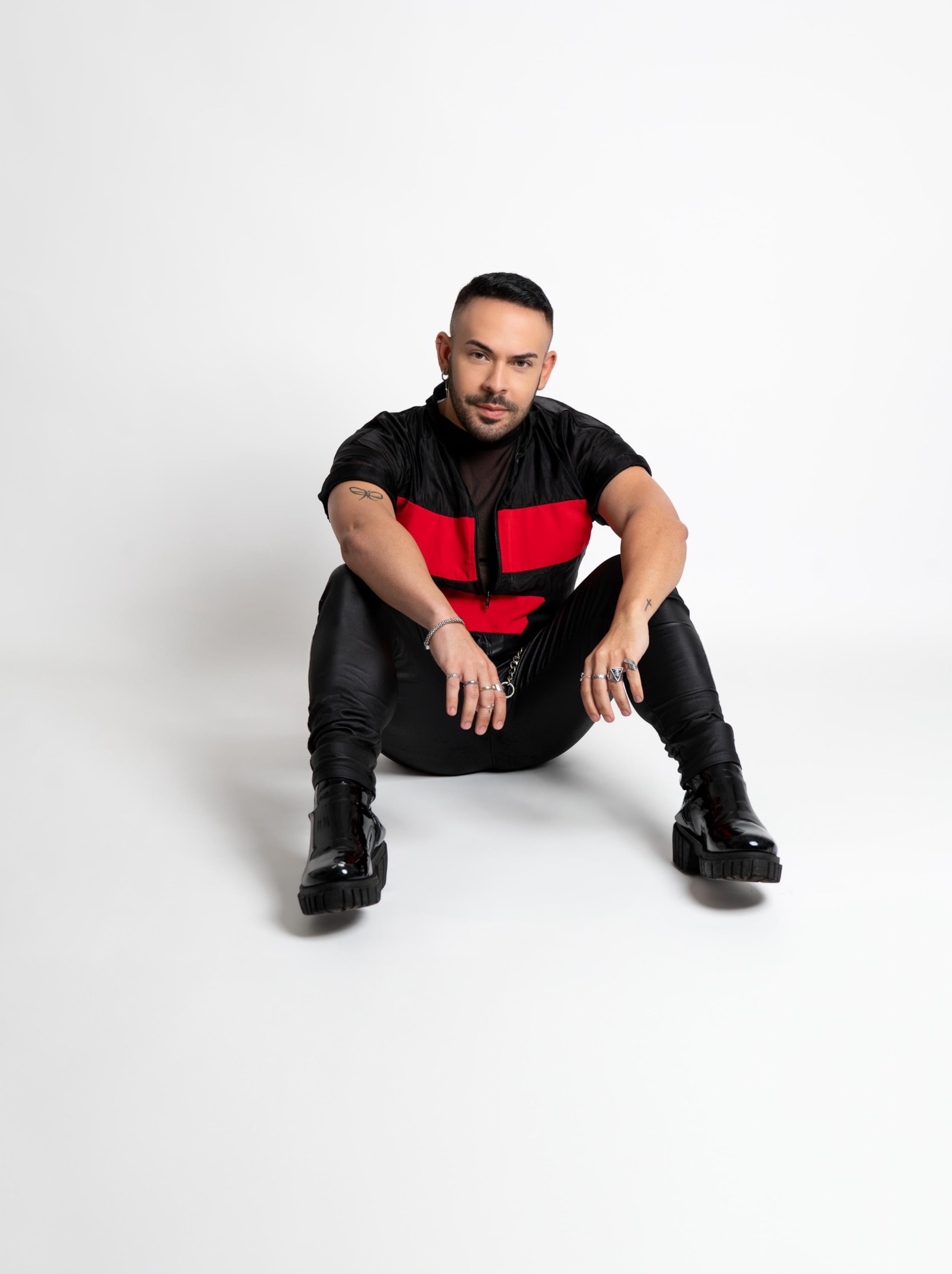 José Alfredo se prepara para lanzar un disco próximamente.
