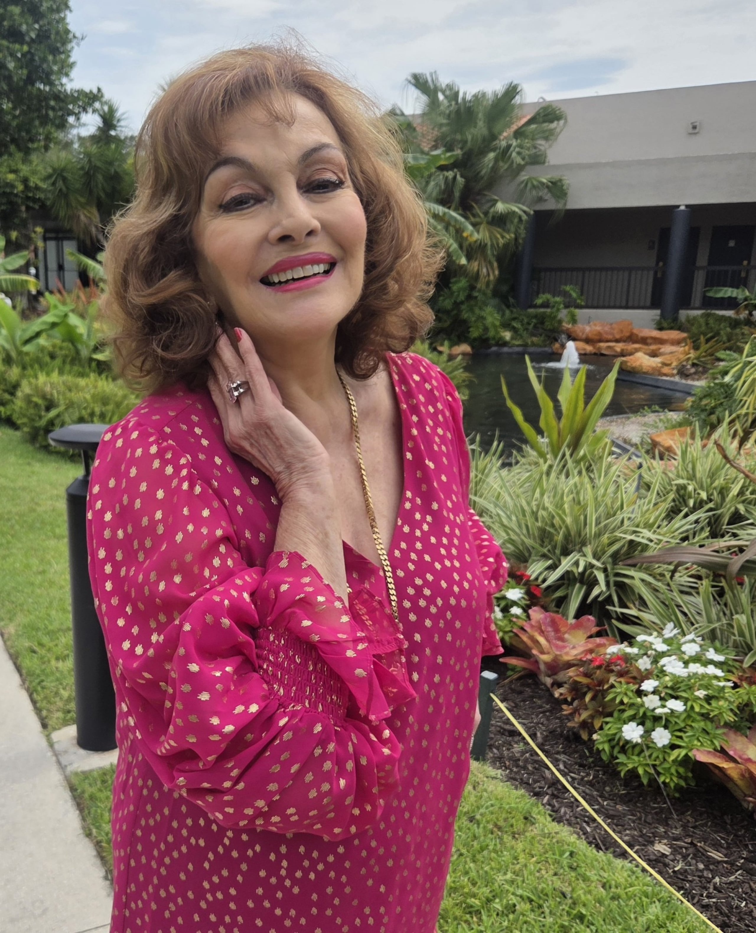 La veterana actriz agradeció la ayuda que ha recibido Venezuela de la comunidad internacional.