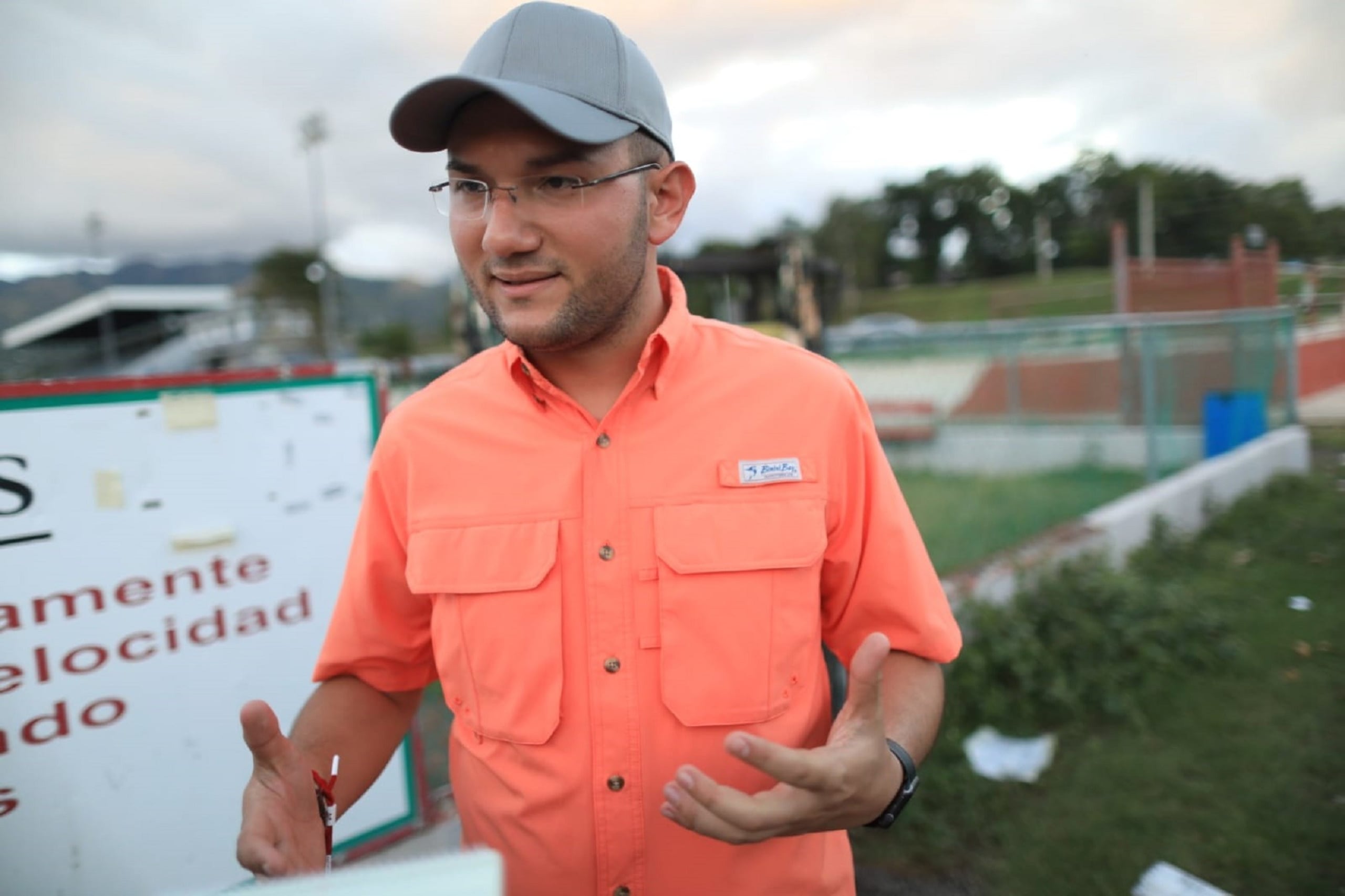 El alcalde de Peñuelas, Gregory Gonsález Souchet. (GFR Media)