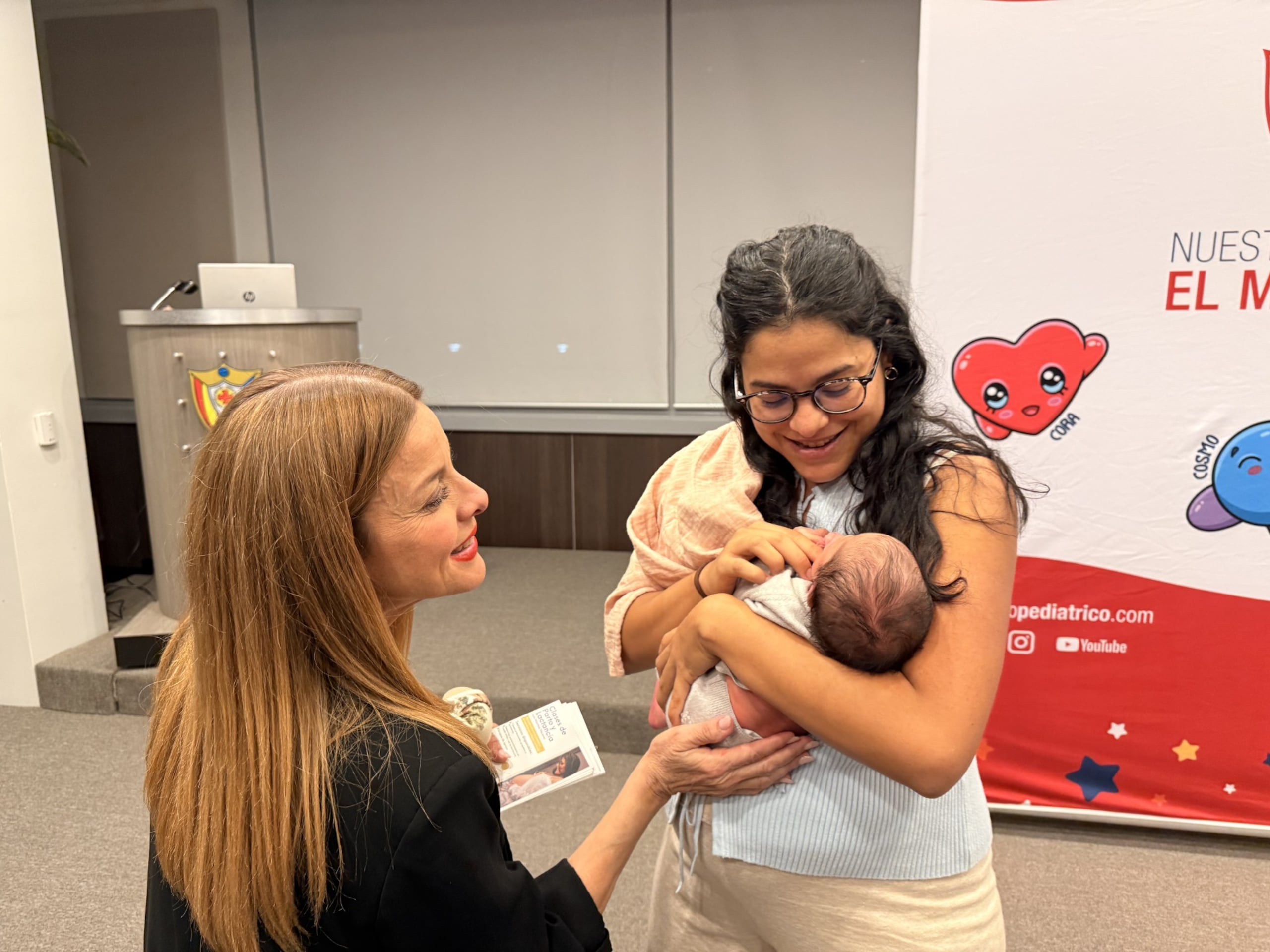 Las madres lactantes y familiares recibirán información y orientación confiable para aclarar dudas.