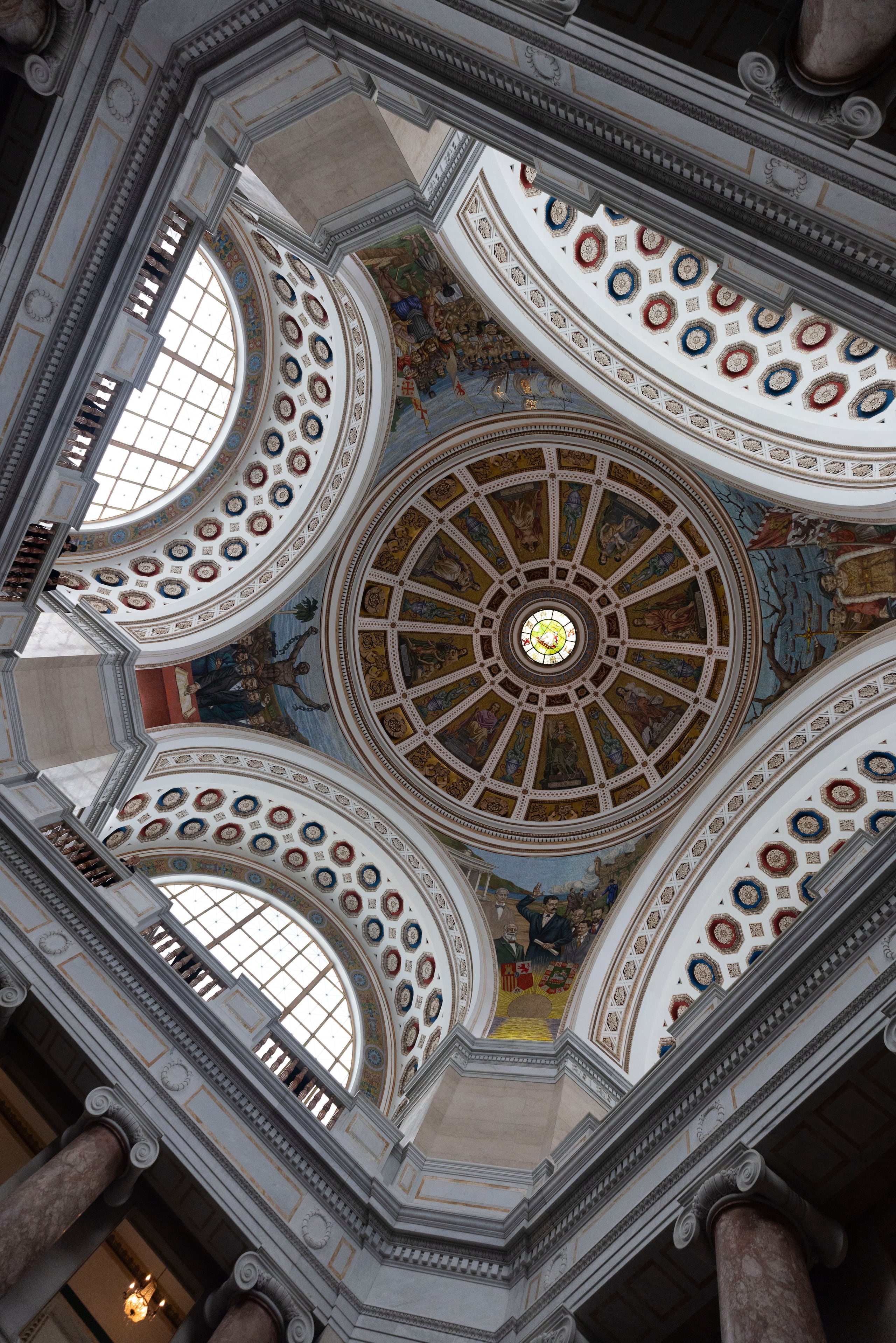 Varios jefes de agencia también serán parte del reconocimiento que se celebrará en la rotonda del Capitolio.