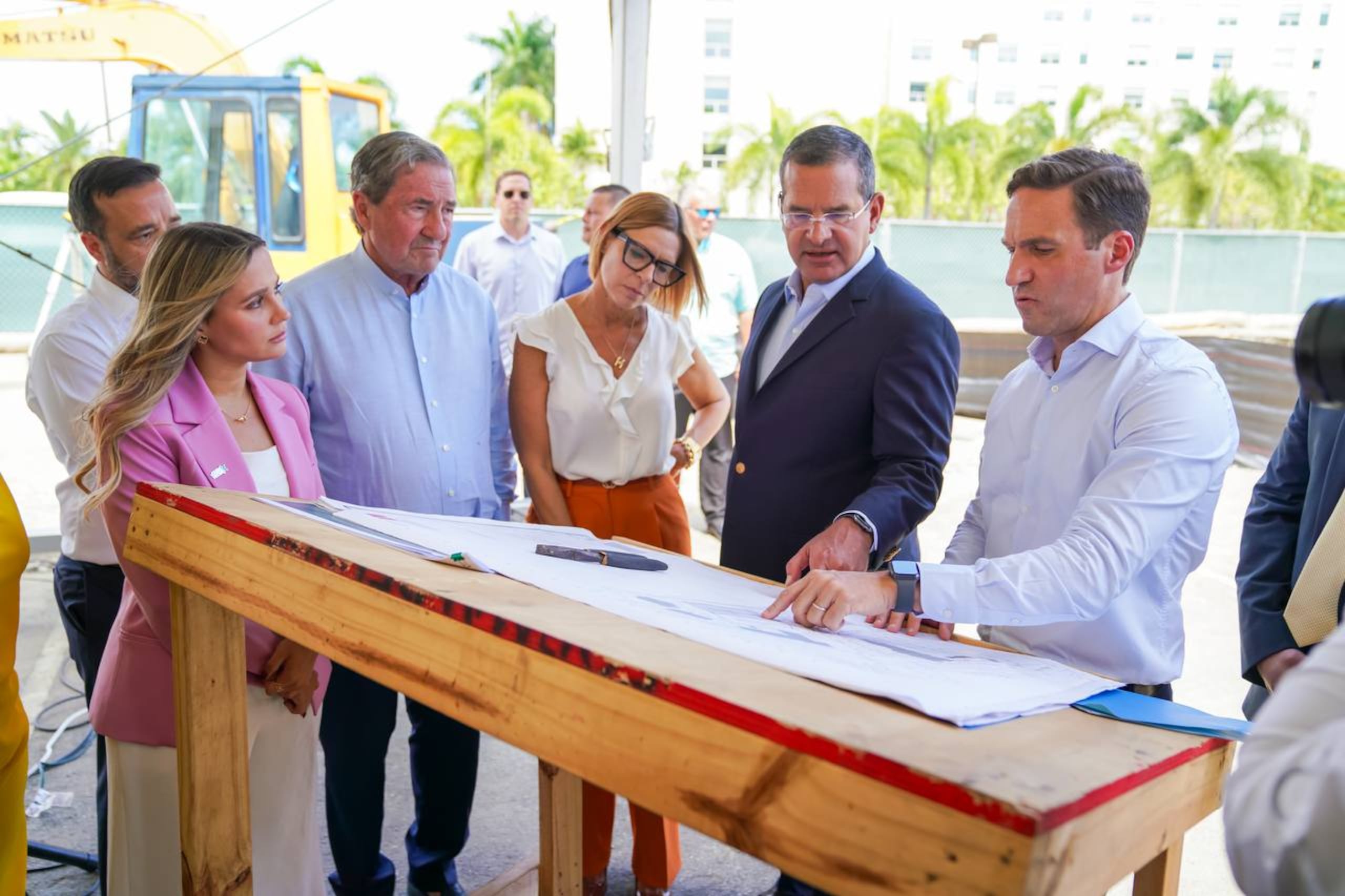 Gobierno anuncia construcción de hoteles "dual brand" de la cadena Hilton en el Distrito de Convenciones.