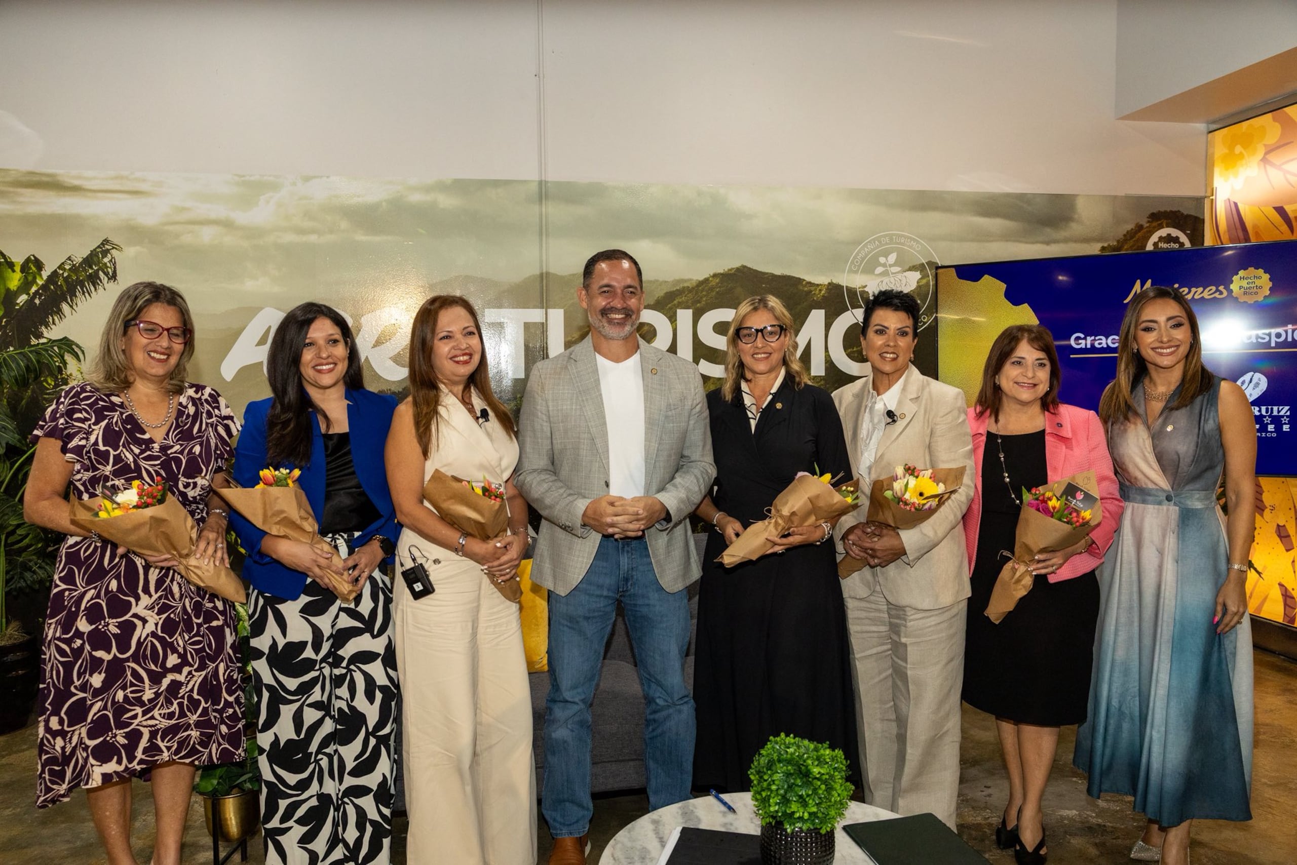 Hechas en Puerto Rico reúne a destacadas empresarias para compartir sus historias de éxito y liderazgo.