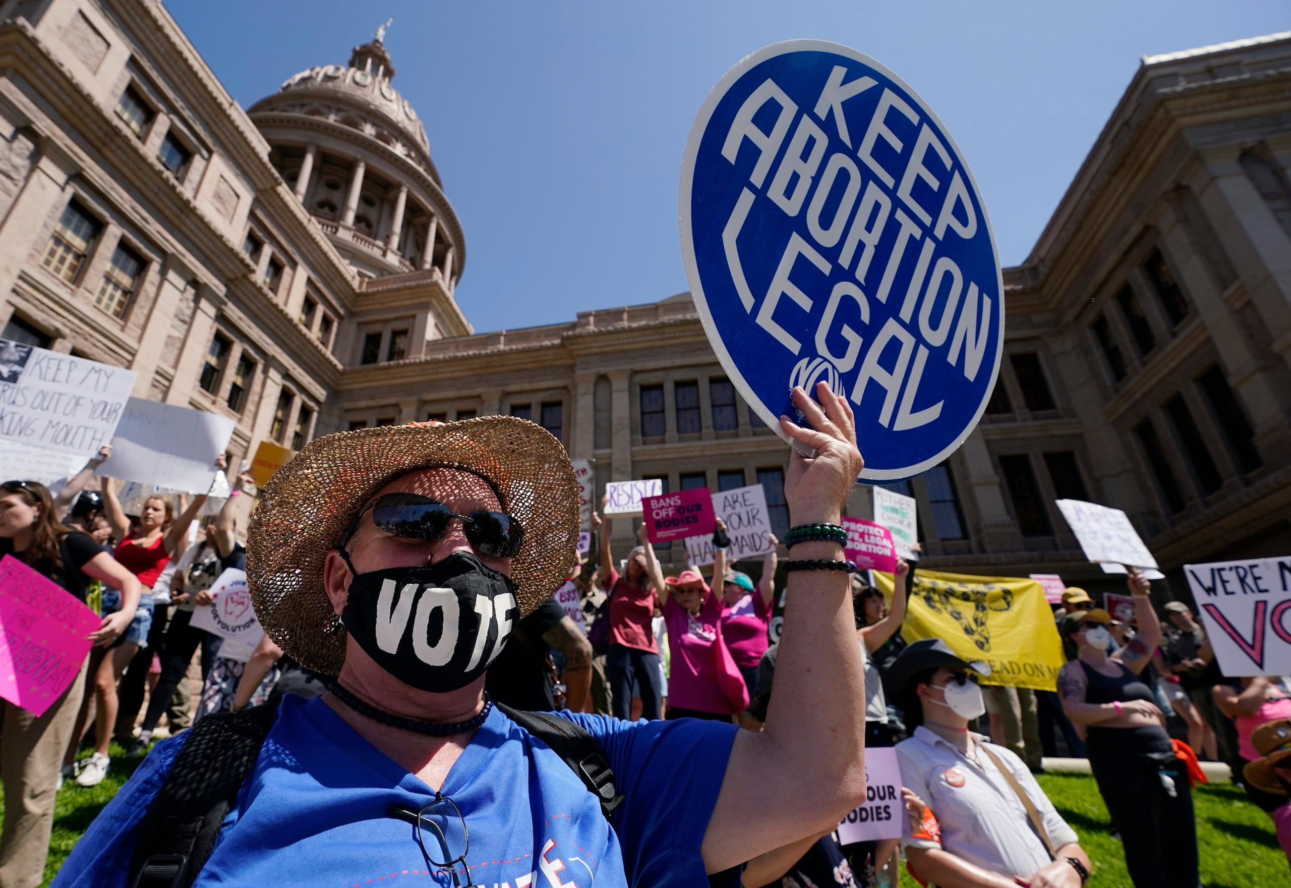 En Texas, en el primer año completo desde que se aprobó la ley que prohíbe el aborto en casi todos los casos, la tasa de mortalidad materna subió un 56%