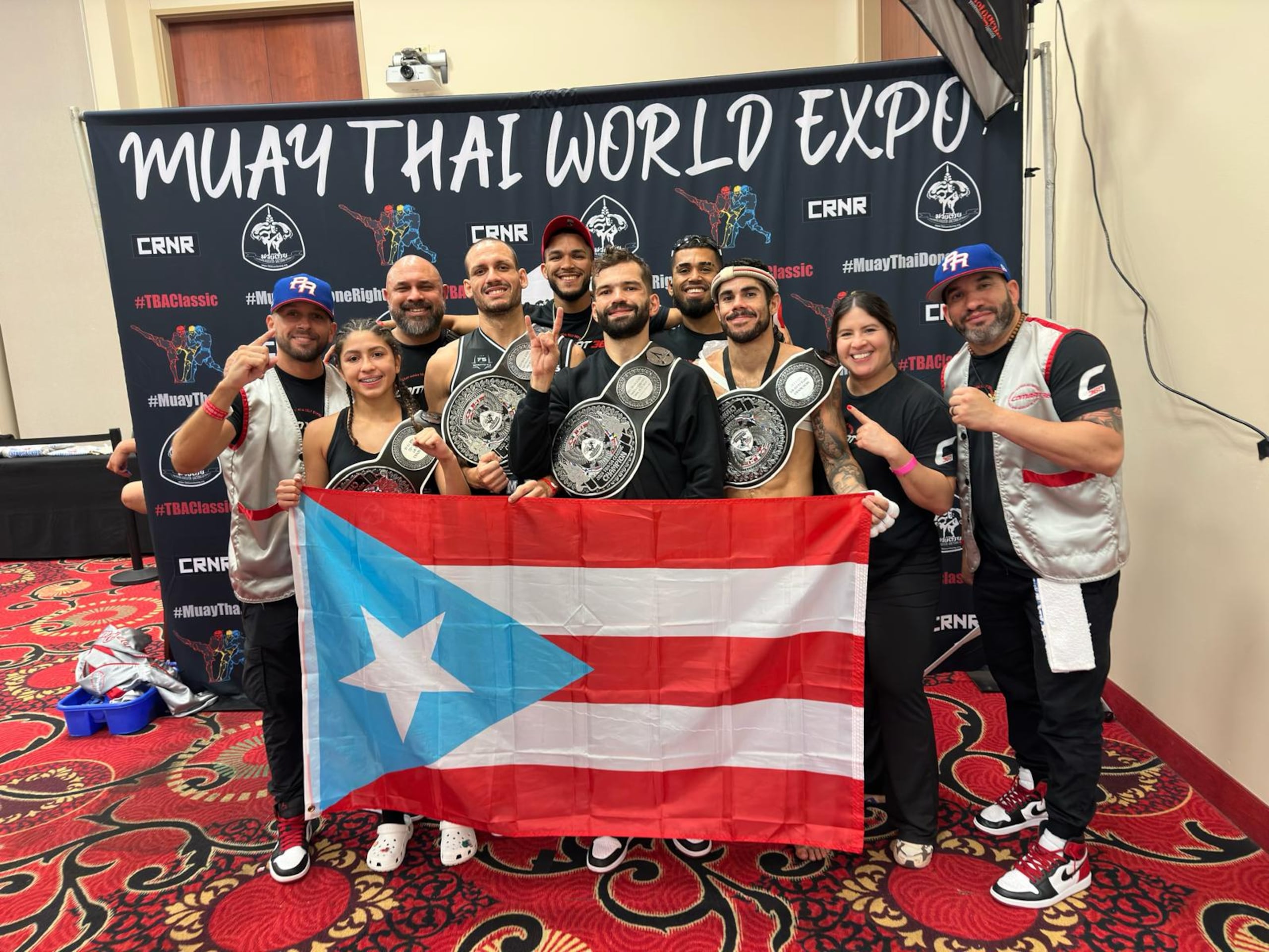 Cuatro de los seis atletas se coronaron campeones en el torneo más prestigioso de Muay Thai en Norte y Sur América.