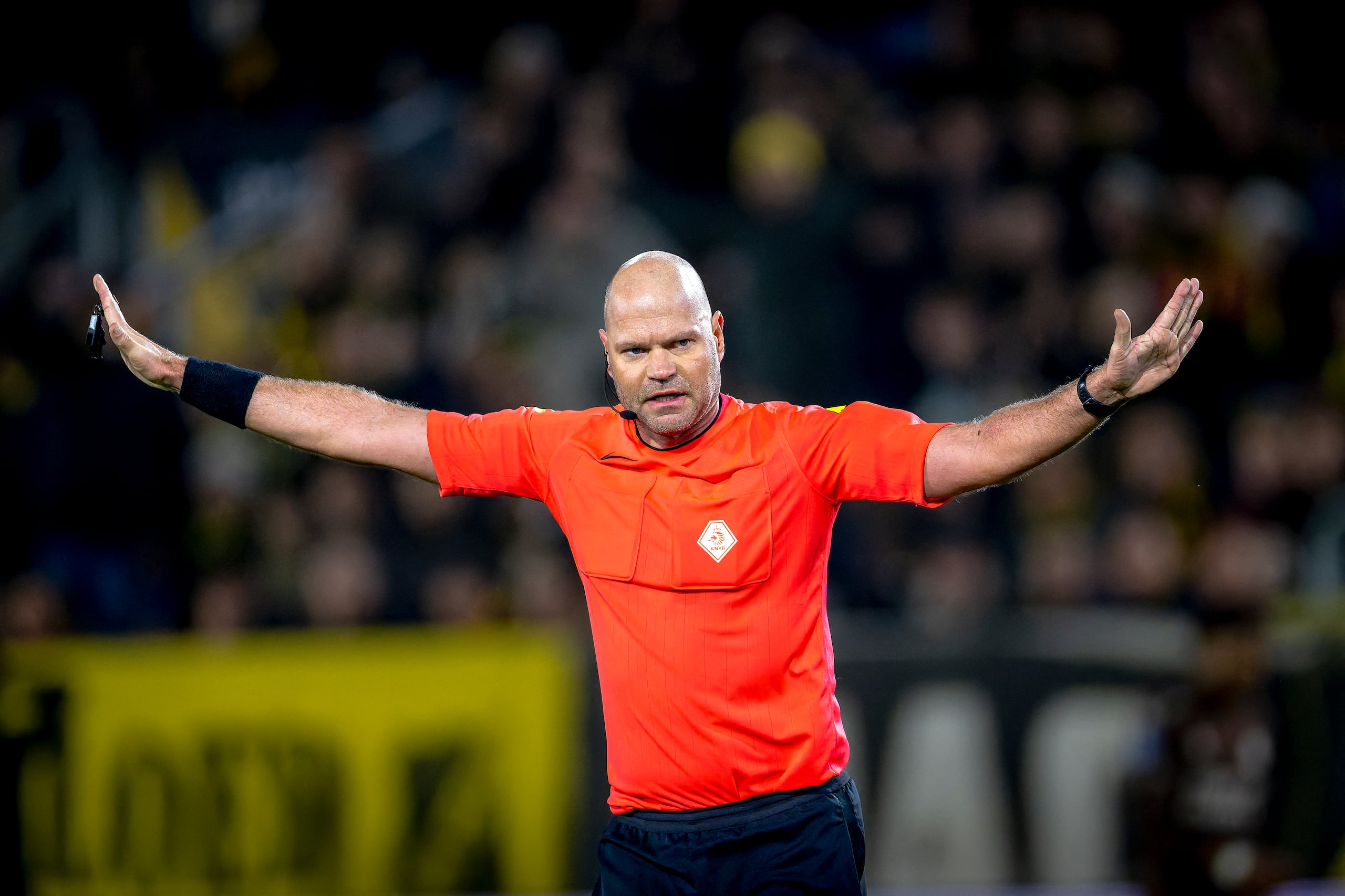 Referee Rob Dieperink officiates the match between NAC Breda and SC Telstar at the NAC Rat Verlegh stadium for the Dutch Vriendenloterij Eredivisie season 2025-2026 in Breda, Netherlands, on December 20, 2025. (Photo by Marcel van Dorst/EYE4images/NurPhoto) (Photo by Marcel van Dorst / NurPhoto via AFP)