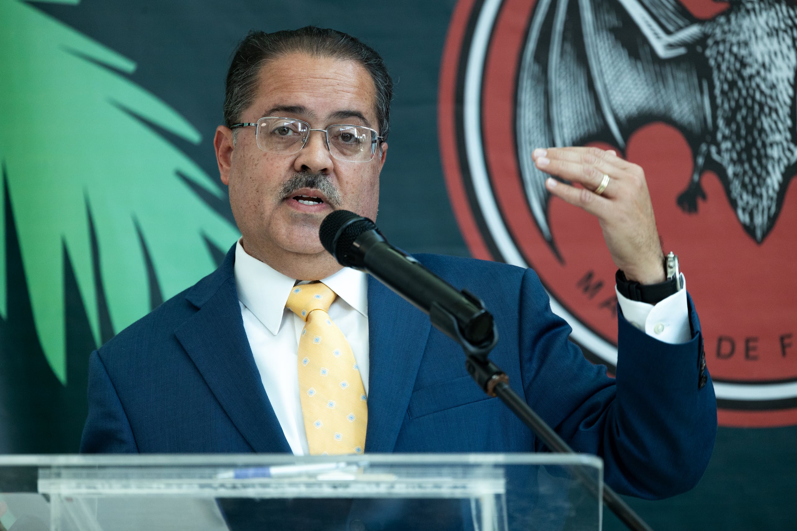 José Luis Dalmau Santiago, presidente del Senado y presidente de la Comisión de Nombramientos