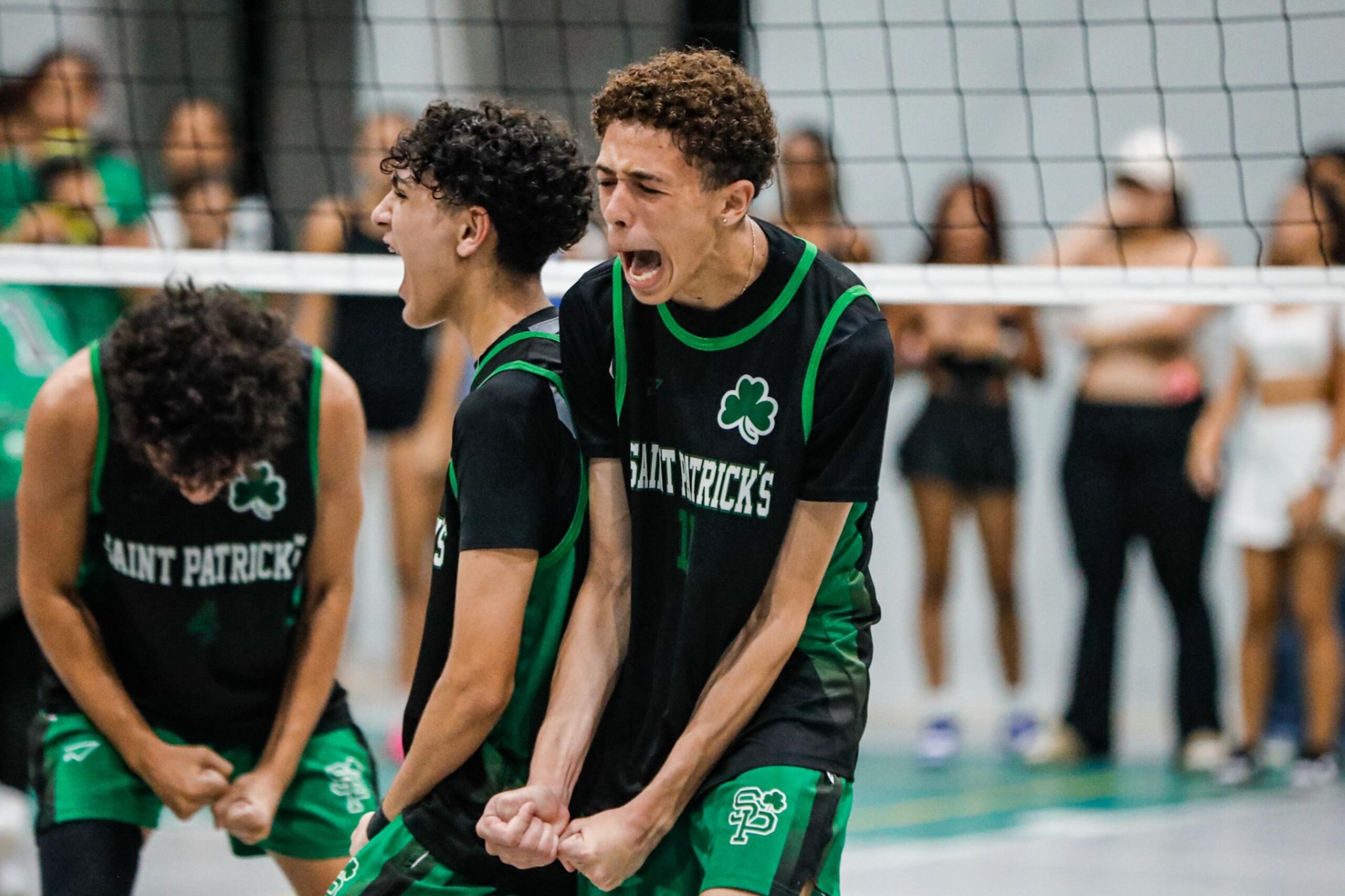 El Green Team, como se le conoce al equipo de Saint Patrick School, se coronó campeón en la categoría senior masculino.