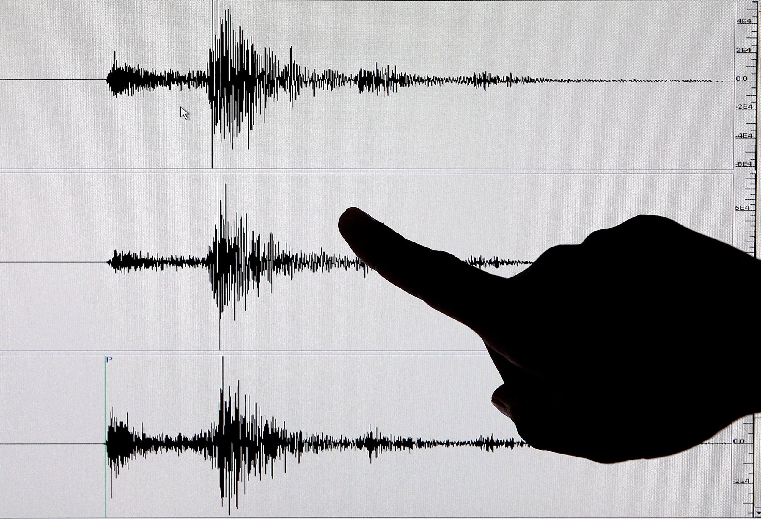 A principios de abril, una persona falleció en la provincia de Célebes Septentrional a raíz de que un terremoto de magnitud 7.4 sacudiera el Mar de las Molucas.