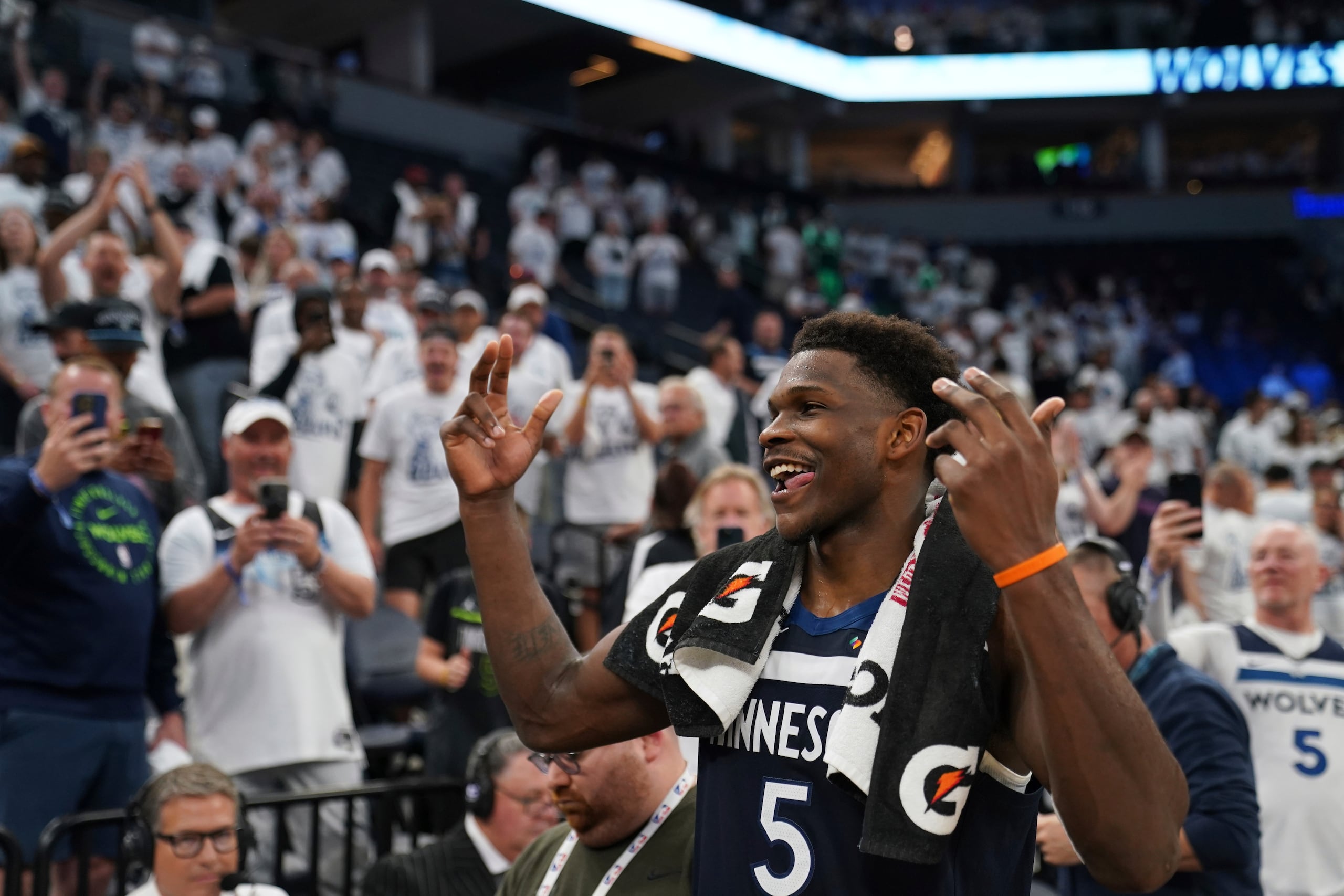 Anthony Edwards y los Timberwolves de Minnesota también son finalistas de conferencia por segundo año seguido.