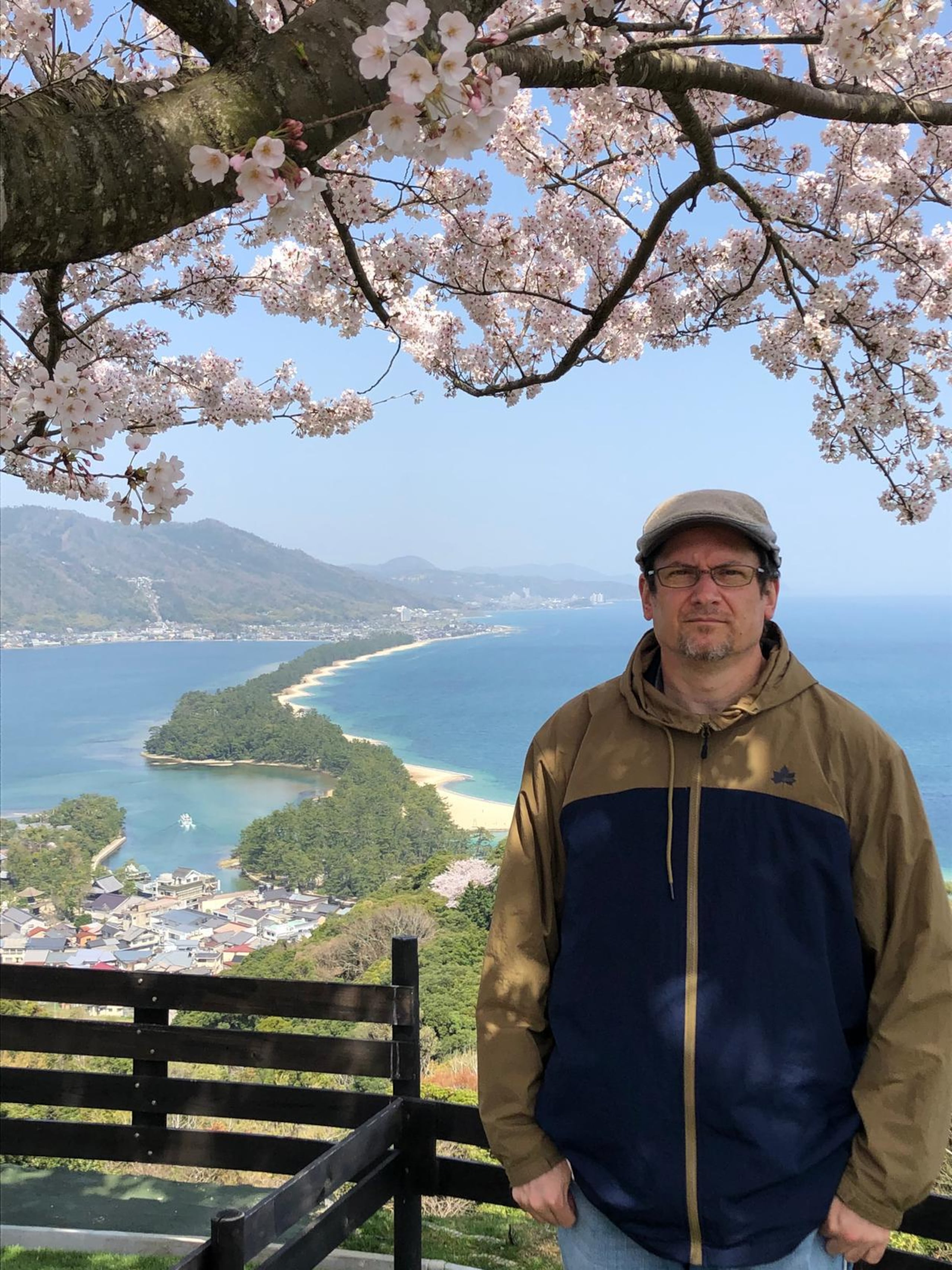 Roberto Negrón en amanohashidate "uno de los tres lugares más bellos de Japón, prefectura de Kioto".