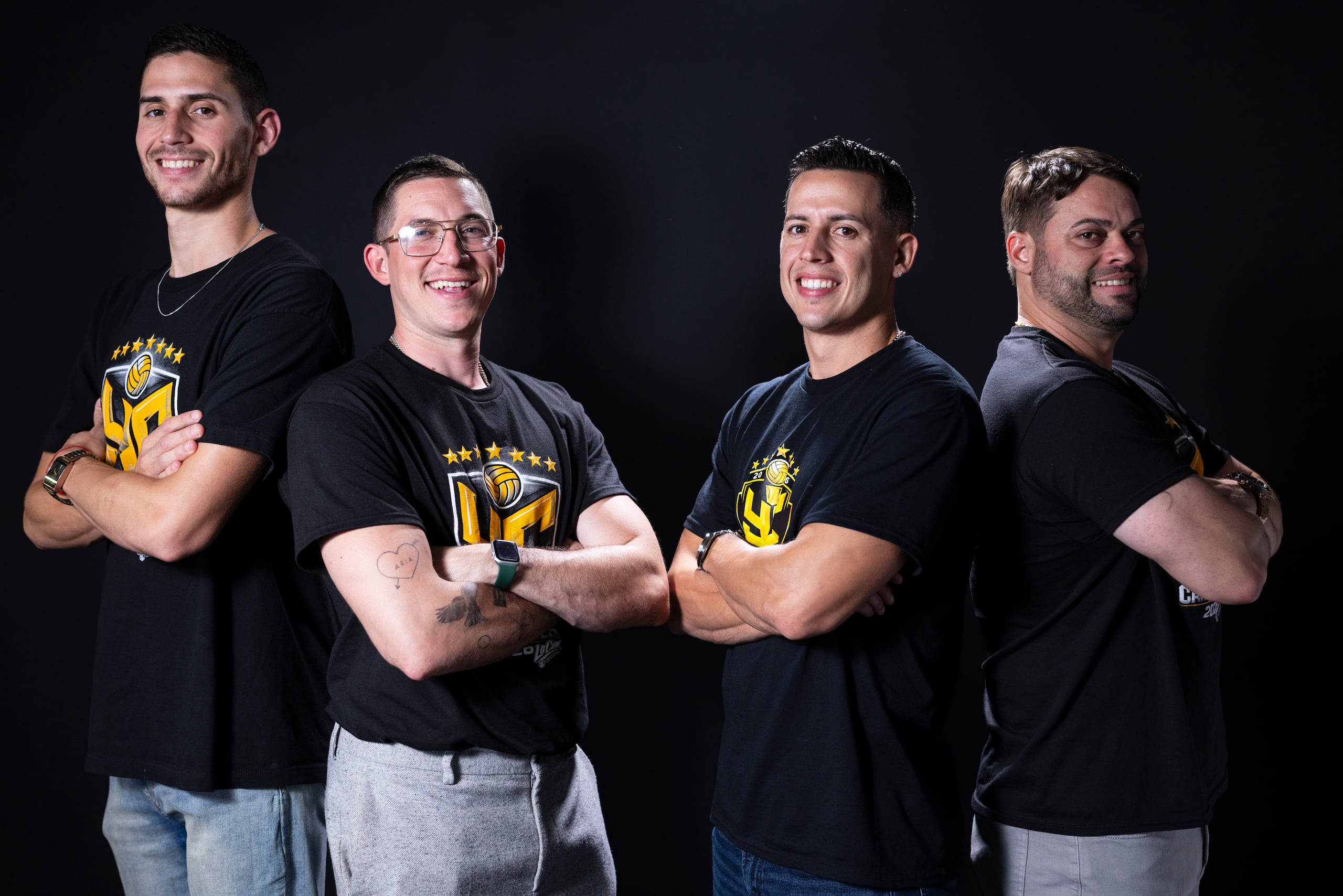 Iván Fernández, Arnel Cabrera, Kevin Rodríguez y el dirigente Abel Franceschi.