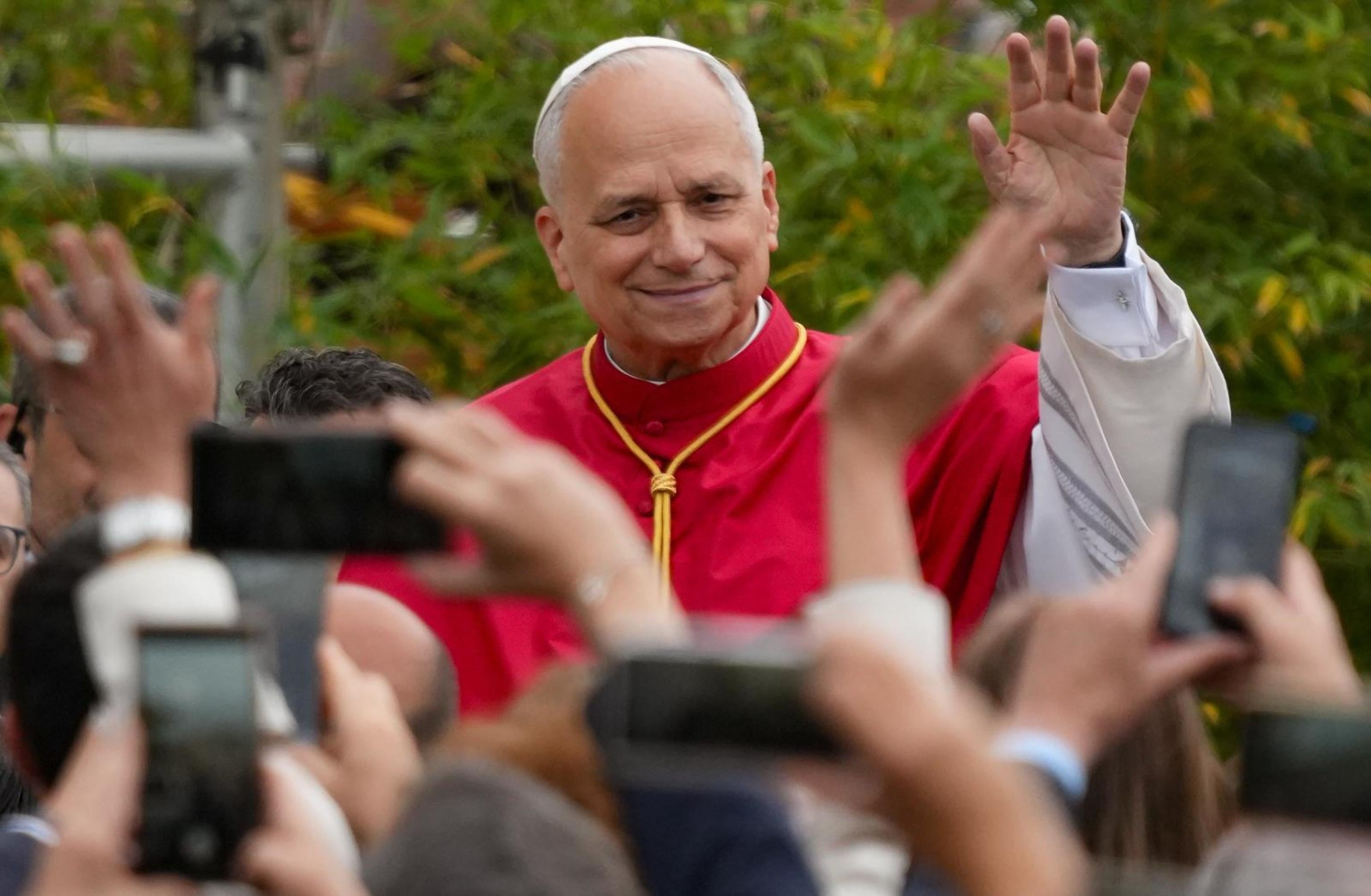 Imagen de la cobertura de: Alertan sobre falsas solicitudes de pagos en redes para reunirse con el papa León XIV