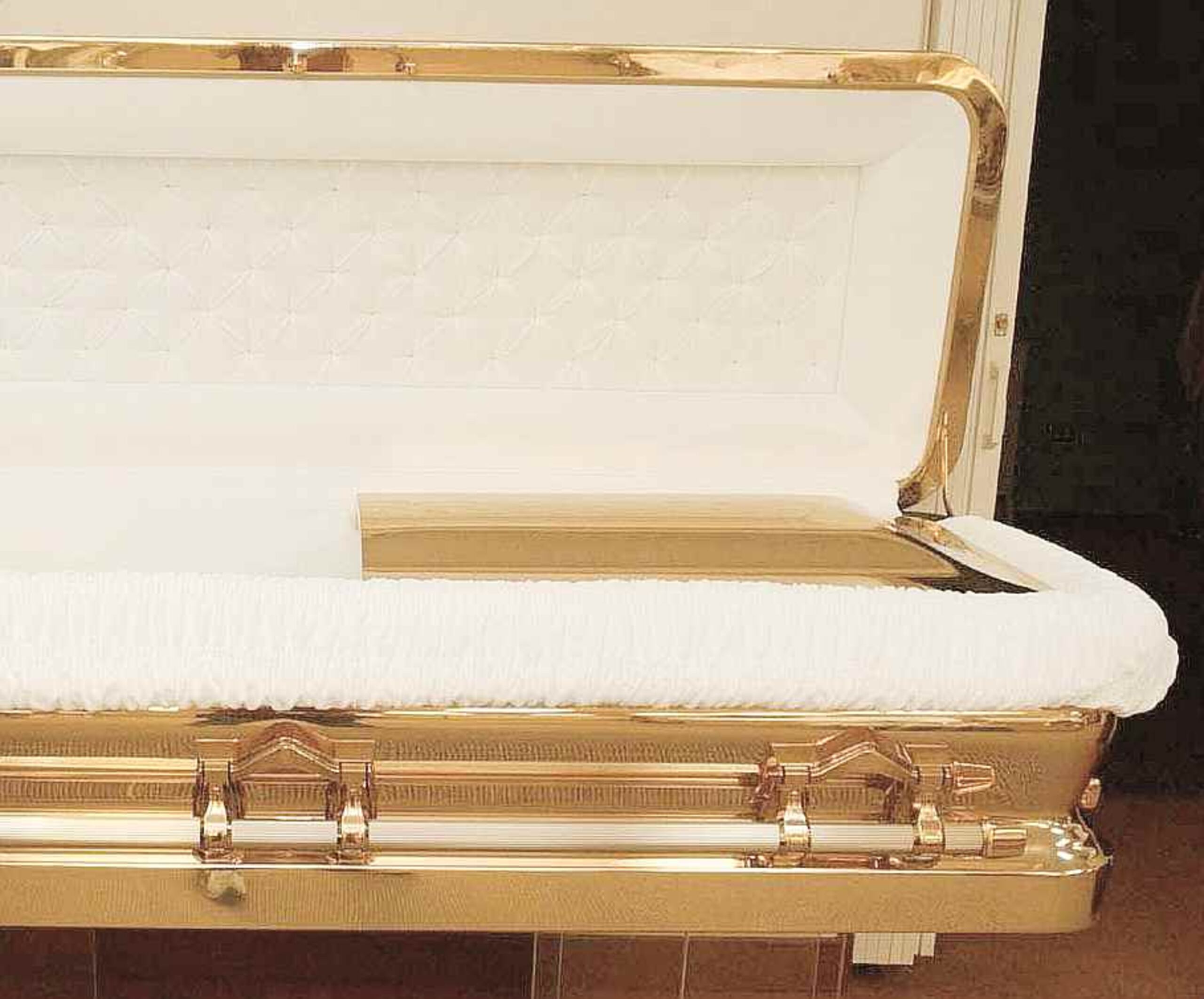 En el vídeo la víctima permanece en silencio al principio, pero después empieza a sollozar aterrorizado. (Archivo/GFR)