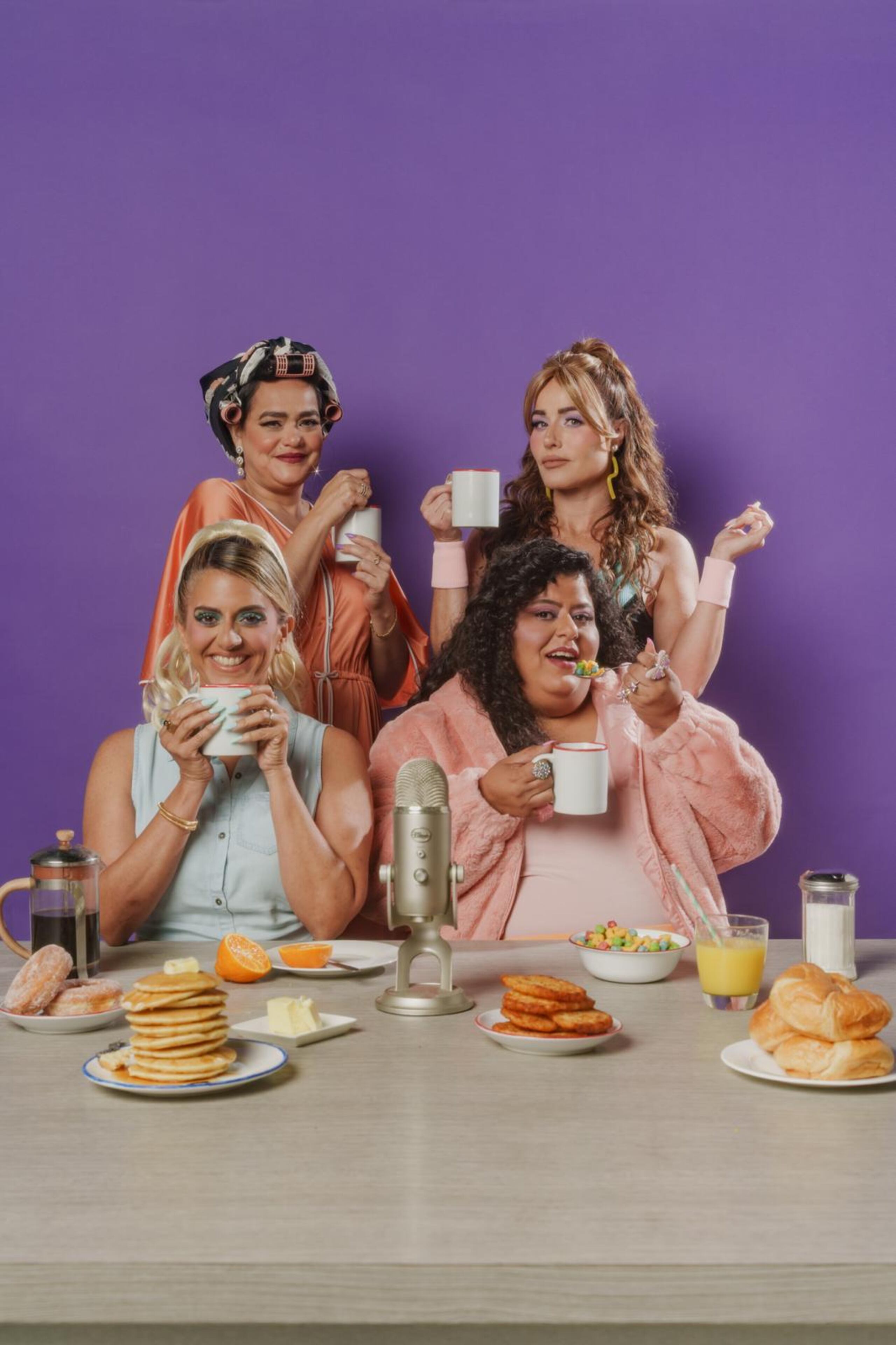 “Hazme café” era conducido por las actrices Lourdes Quiñones, Isel Rodríguez, Lucienne Hernández y Melissa Rodríguez.