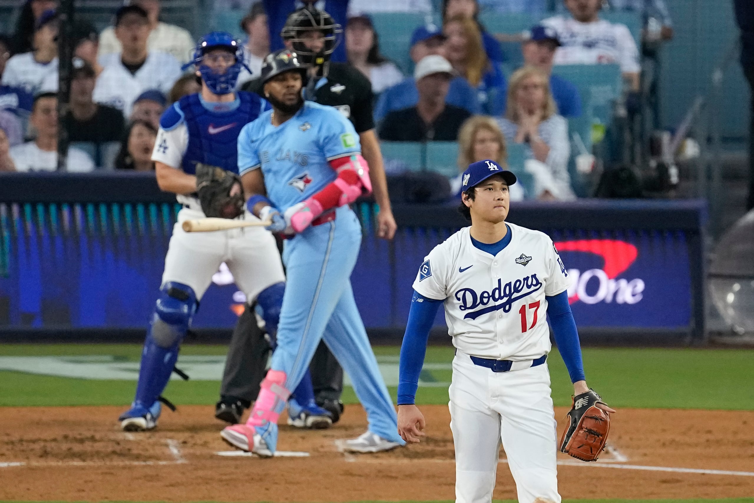Los Dodgers cayeron por 6-2 ante los Blue Jays de Toronto.