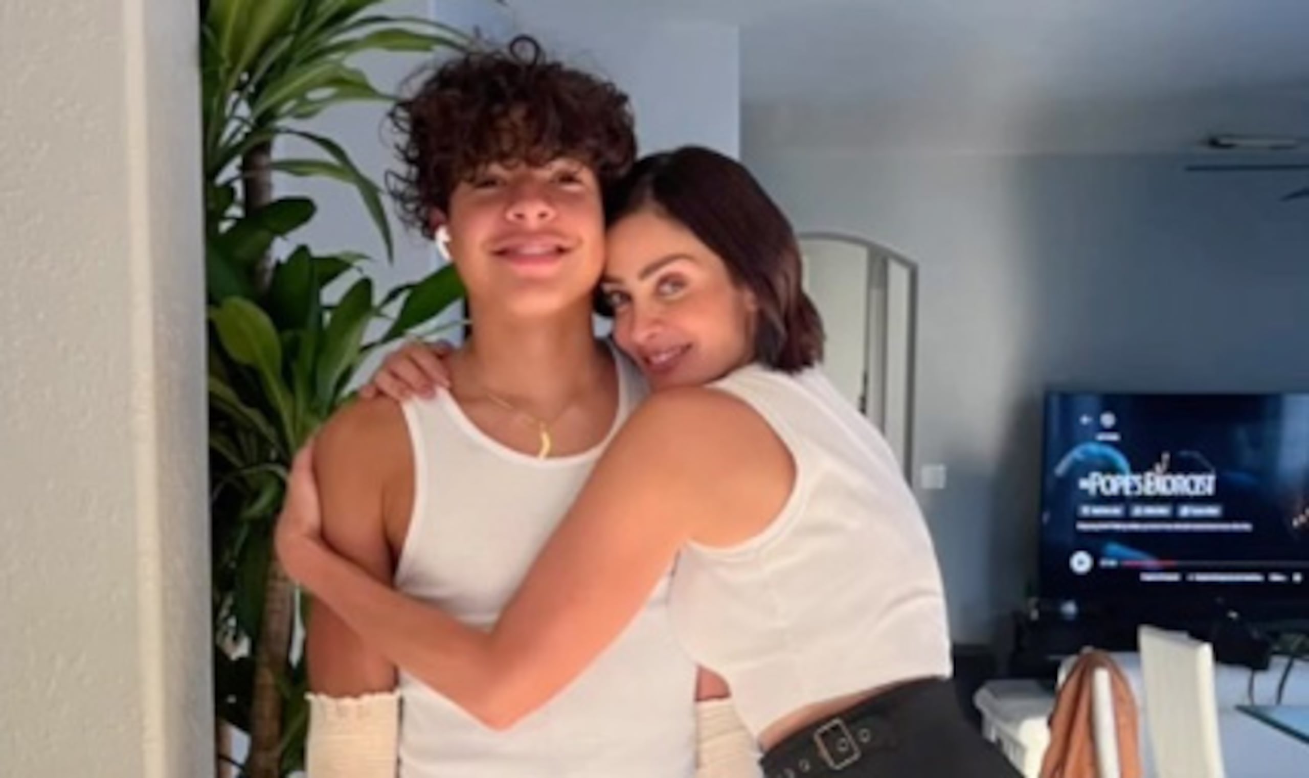 Dayanara Torres junto a su sobrino Santiago (Instagram)