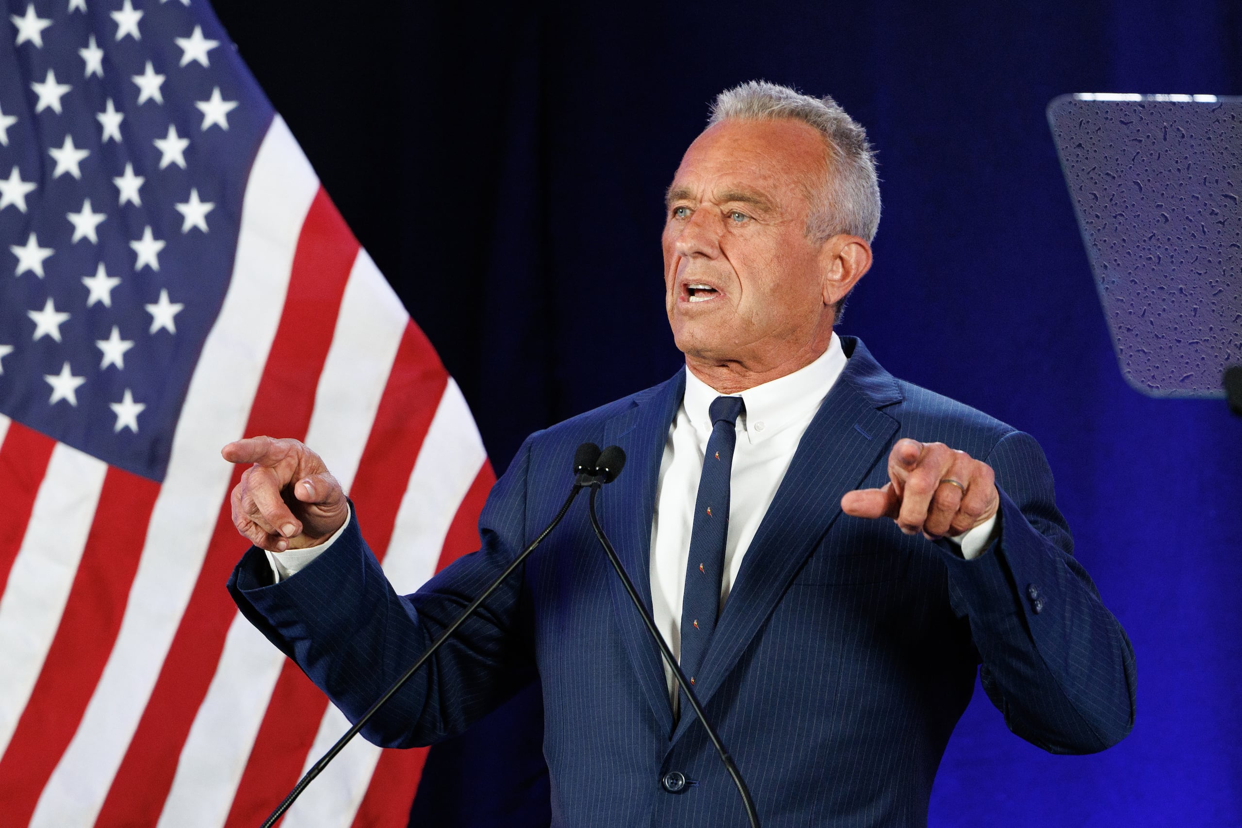 New York Magazine no nombra en su comunicado a la persona con quien se vincula a Nuzzi, pero diversos medios estadounidenses reportaron que se trataba del propio RFK Jr.