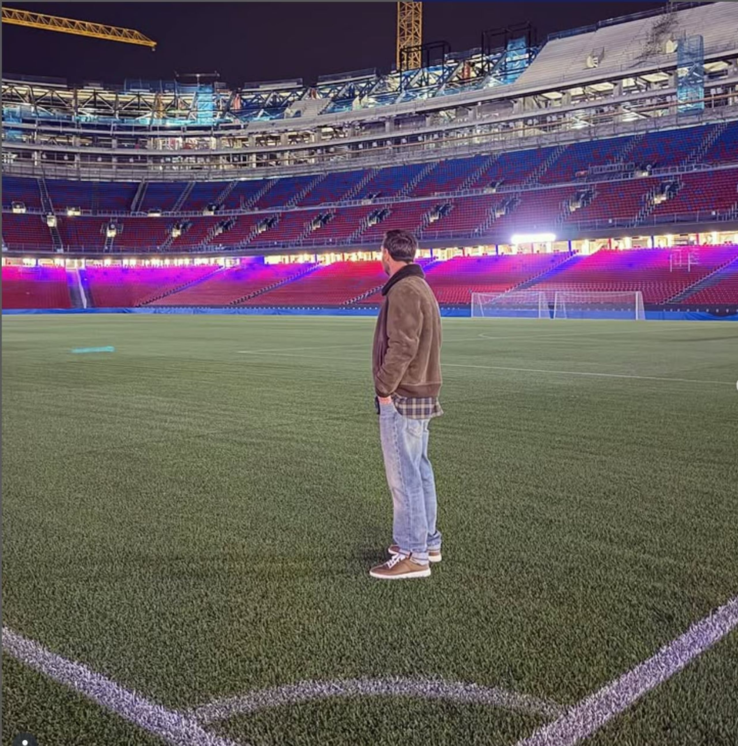 El exjugador del Barcelona Leo Messi, que ahora juega en las filas del Inter de Miami, visitó el Spotify Camp Nou, según ha publicado en un mensaje en la red social Instagram en el que ha mostrado su deseo de regresar "algún día" para despedirse de la afición azulgrana. EFE/Instagram Leo Messi -SOLO USO EDITORIAL/SOLO DISPONIBLE PARA ILUSTRAR LA NOTICIA QUE ACOMPAÑA (CRÉDITO OBLIGATORIO)-