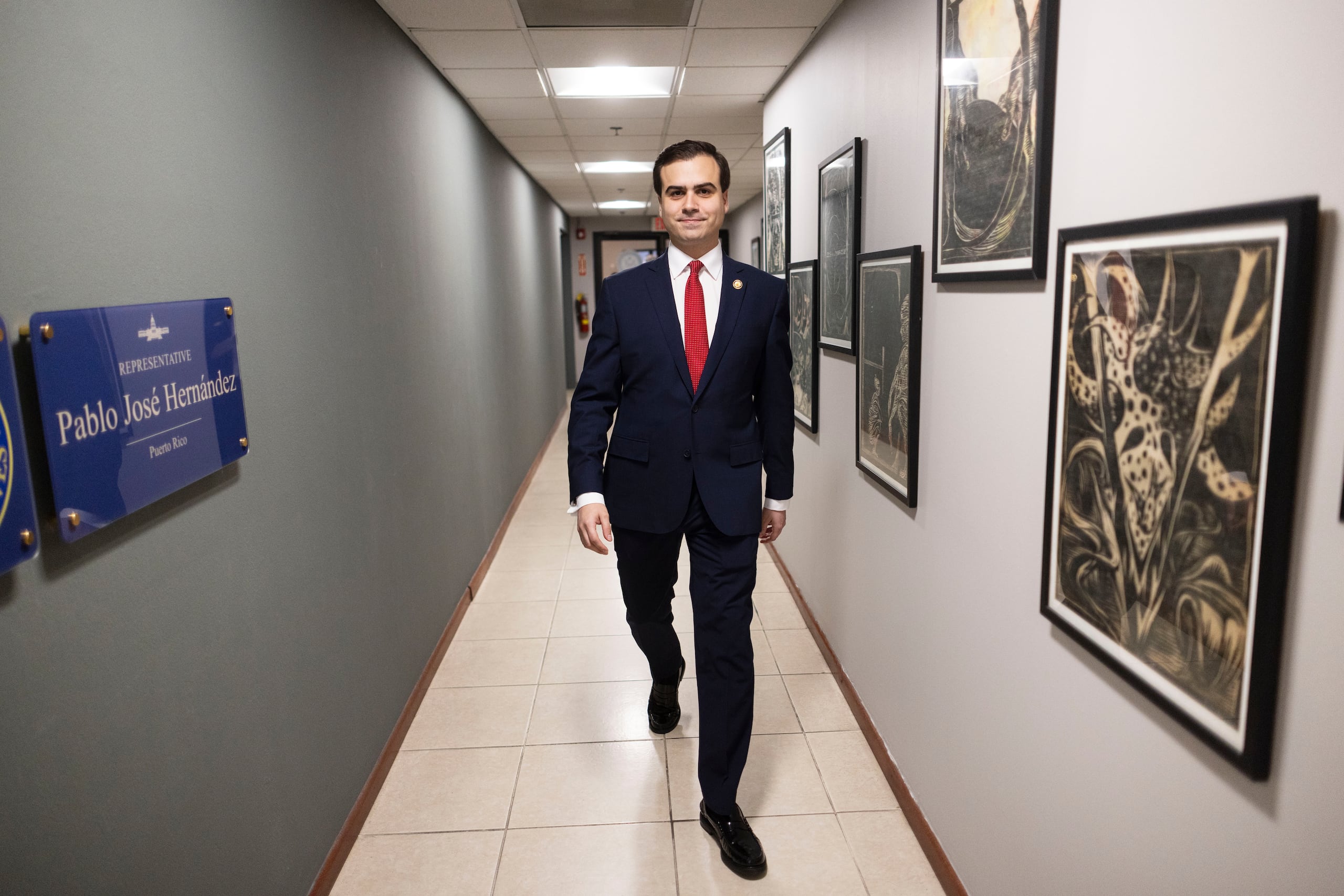 Pablo José Hernández, comisionado residente