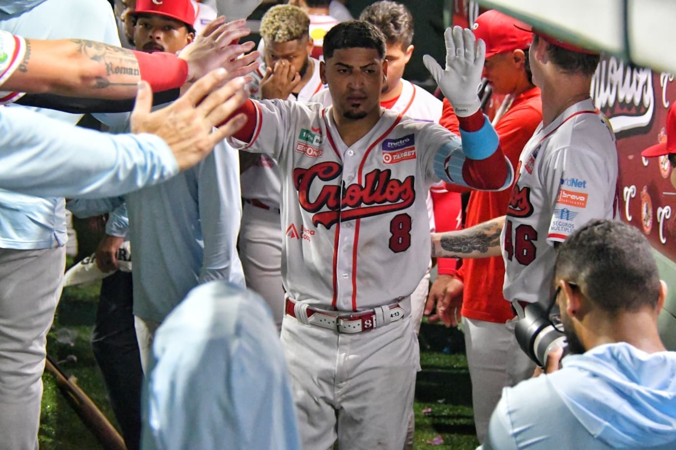Luis Vázquez suma dos jonrones en el inicio de la LBPRC.