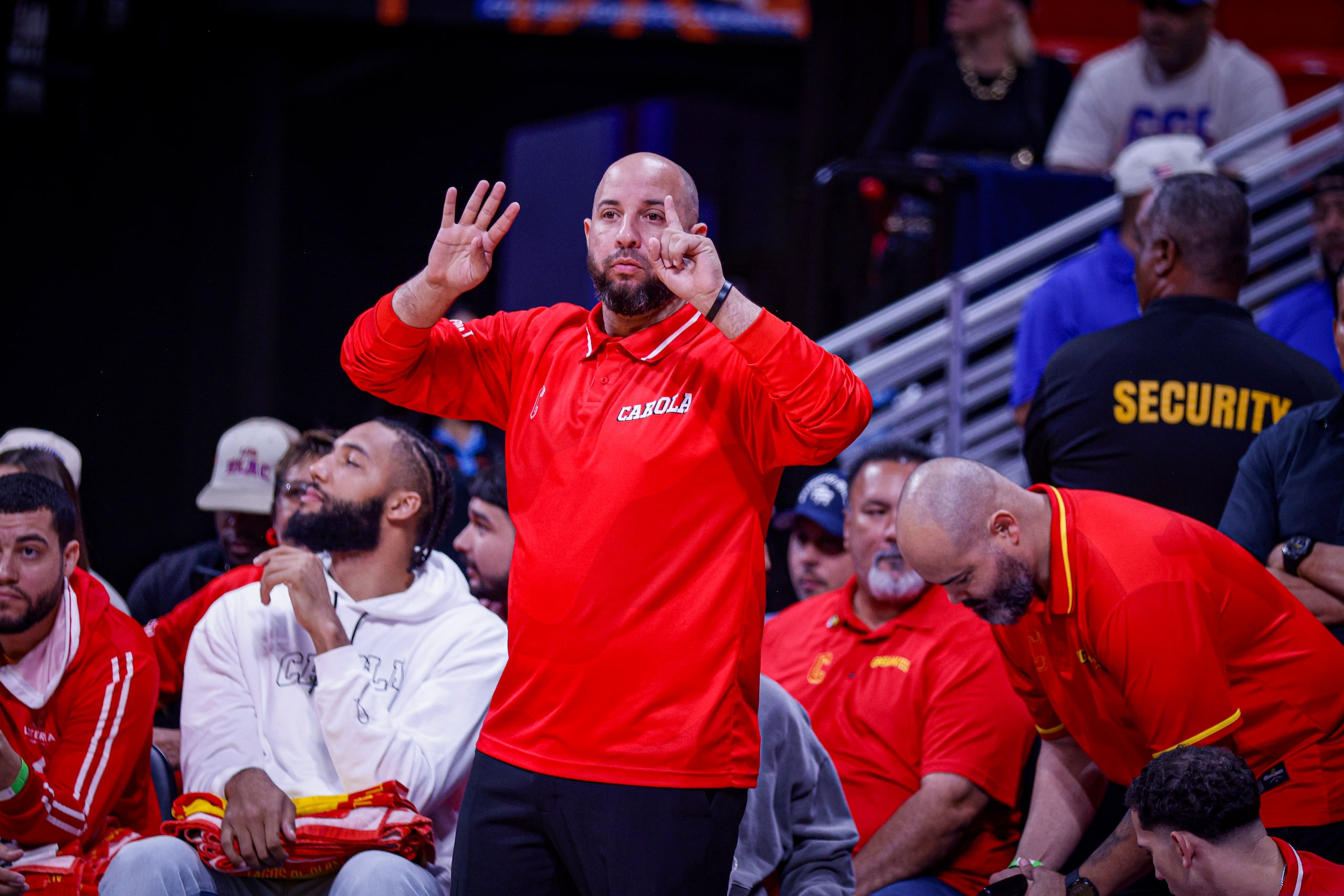 Carlos González, dirigente de los Gigantes de Carolina-Canóvanas.