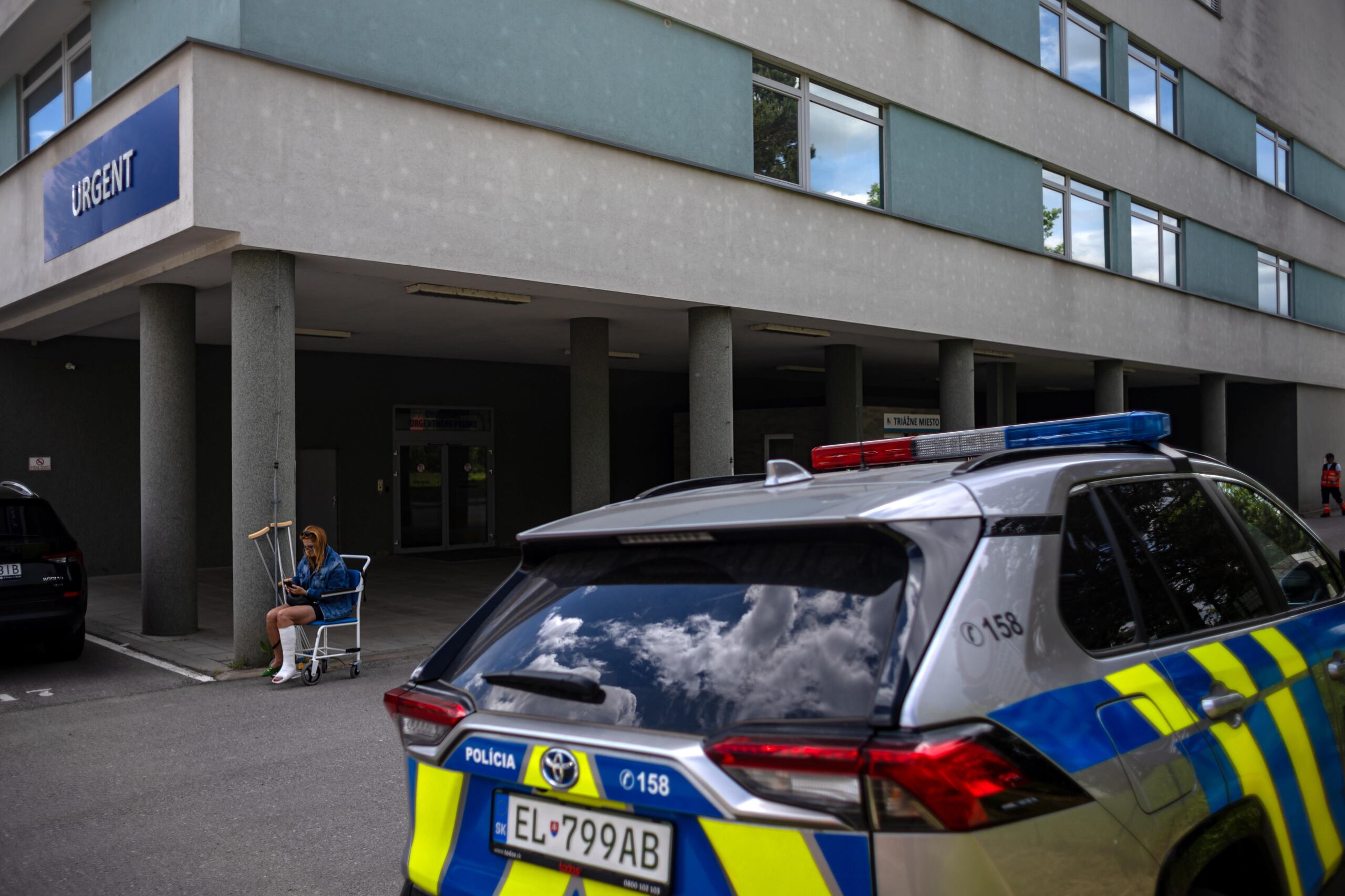 El Hospital Universitario F. D. Roosevelt donde está ingresado el primer ministro eslovaco Robert Fico. EFE/EPA/MARTIN DIVISEK