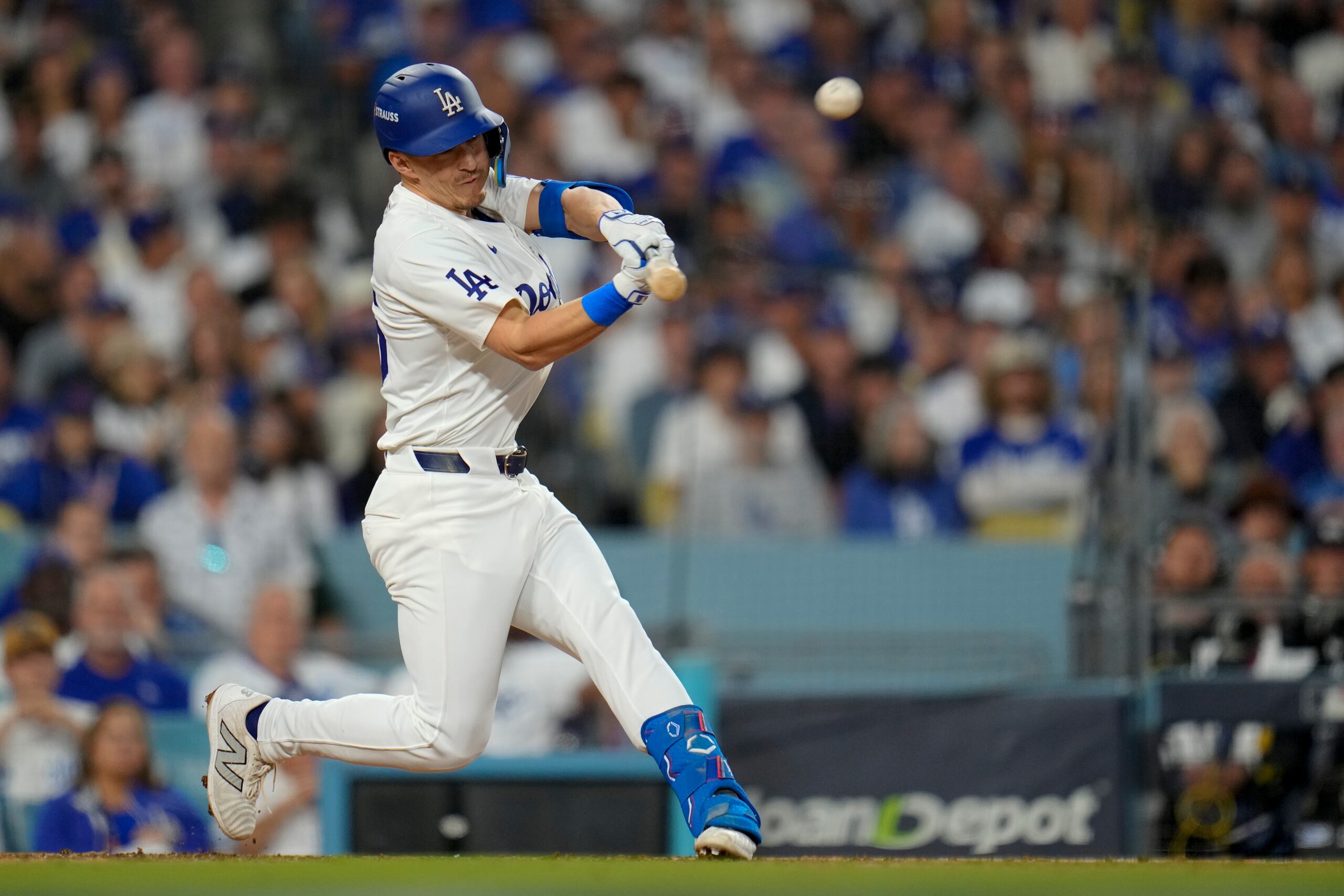 Tommy Edman produjo las primeras cuatro carreras en la victoria de los Dodgers frente a los Mets.
