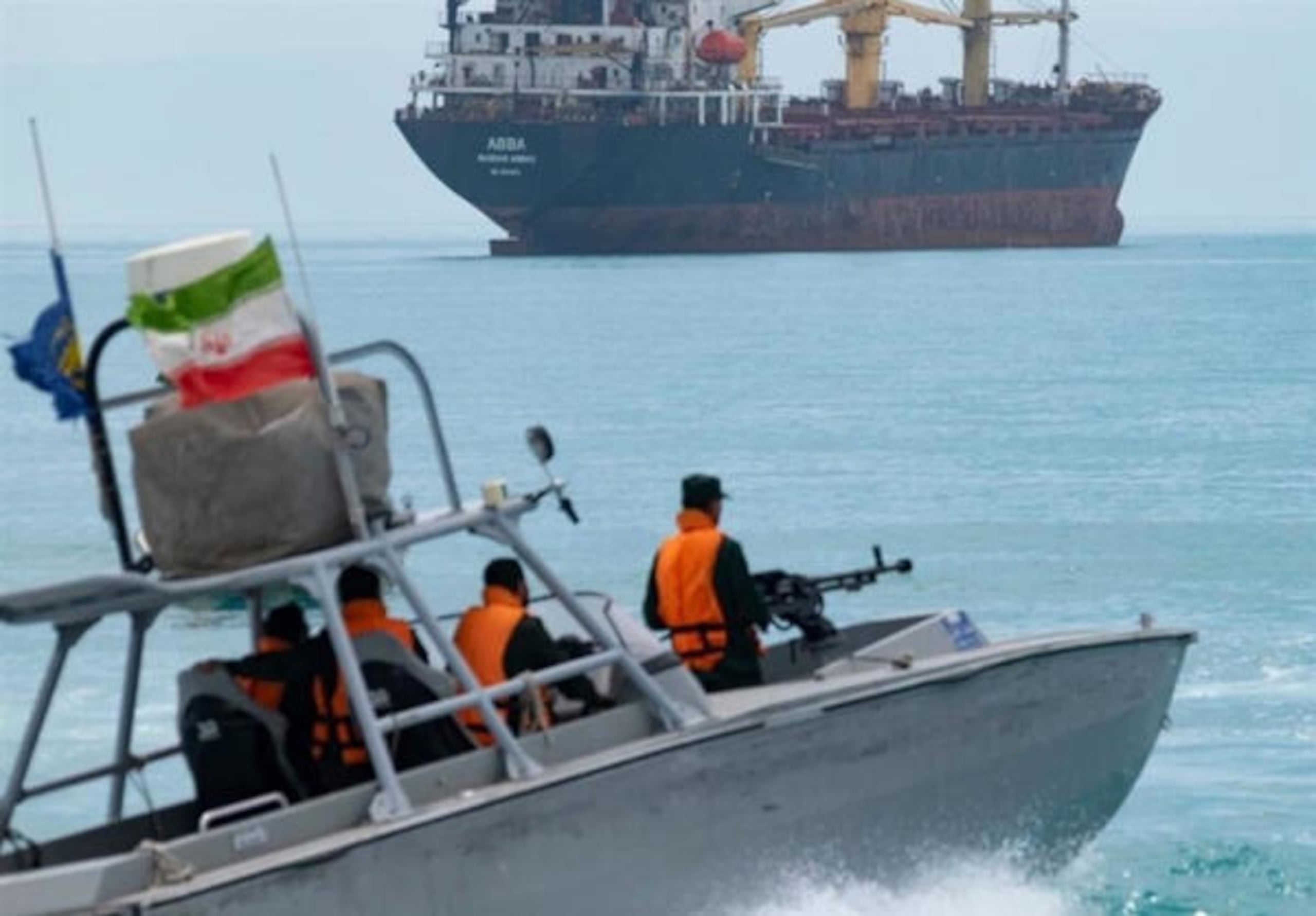 El estrecho de Ormuz no se puede conquistar con un tuit ni con portaaviones, ni mediante la emisión de una orden ni con un discurso electoral”, afirmó en X el viceministro iraní de Exteriores para Asuntos Jurídicos e Internacionales, Kazem Gharibabadi.