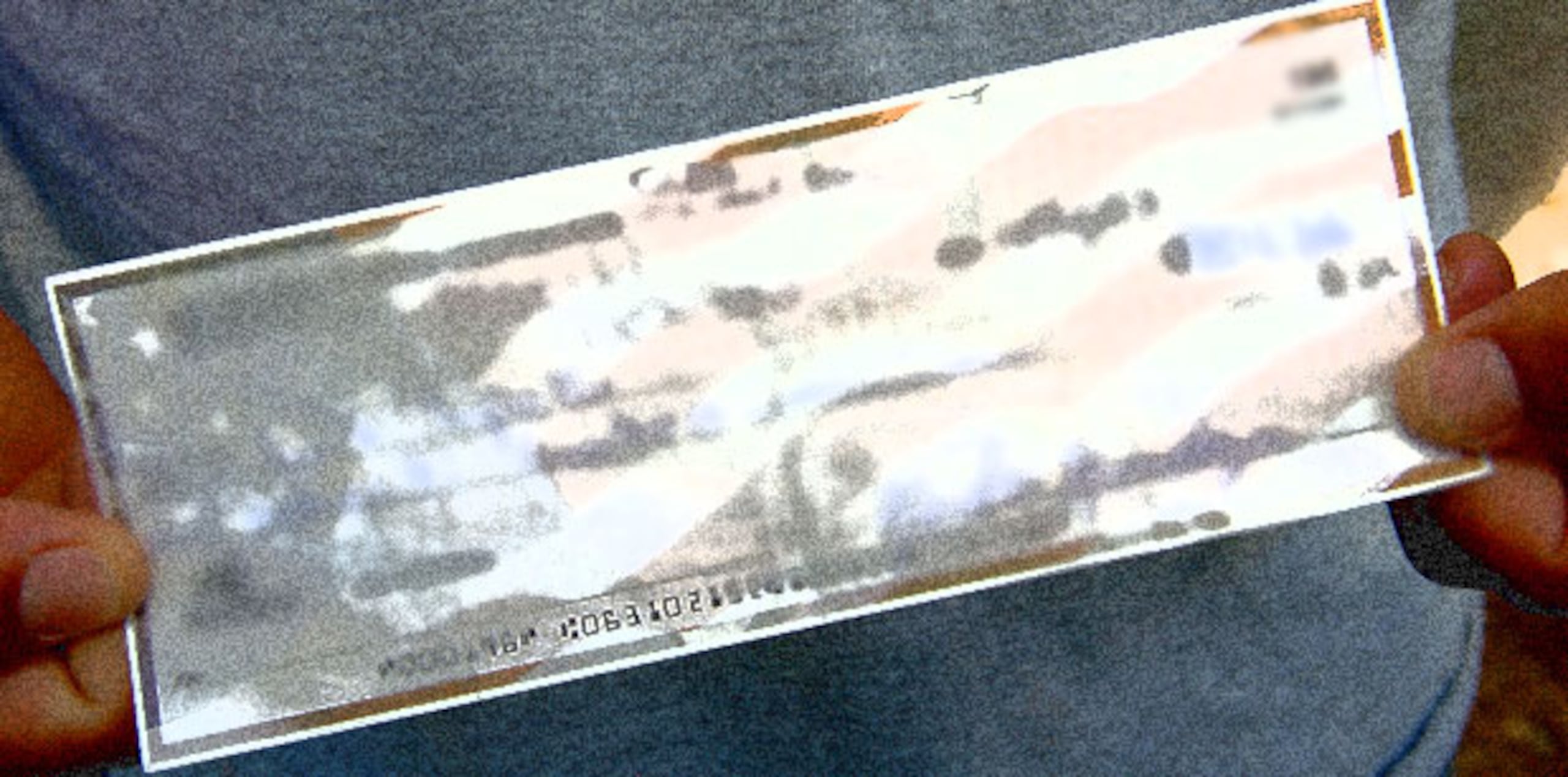 En el informe policiaco se indica que Peña Ríos representó a una clienta en una demanda contra una aseguradora y cuando la empresa le pagó a la mujer con un cheque, el letrado falsificó su firma y se quedó con la cantidad de dinero antes precisada. (Archivo)