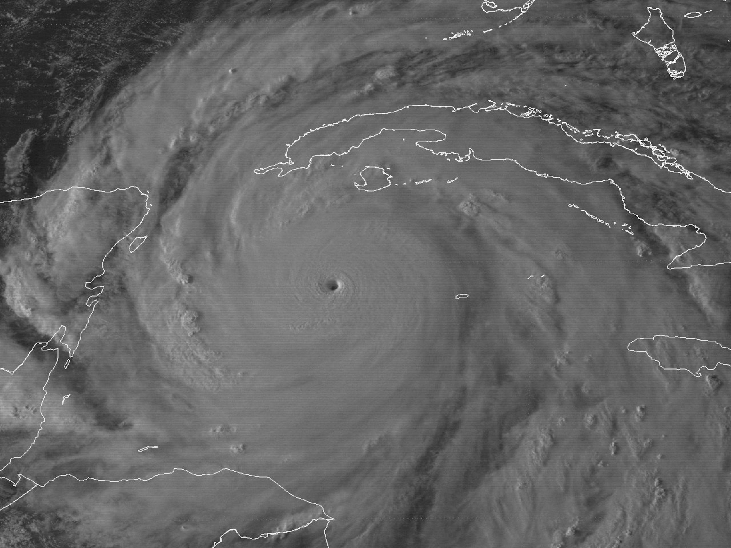 Los investigadores entendieron que los huracanes no sembrados (los que no habían sido rociados con el yoduro) sufren a menudo los mismos cambios estructurales que se esperaban de los huracanes sembrados, lo que puso en entredicho el éxito de Stormfury,