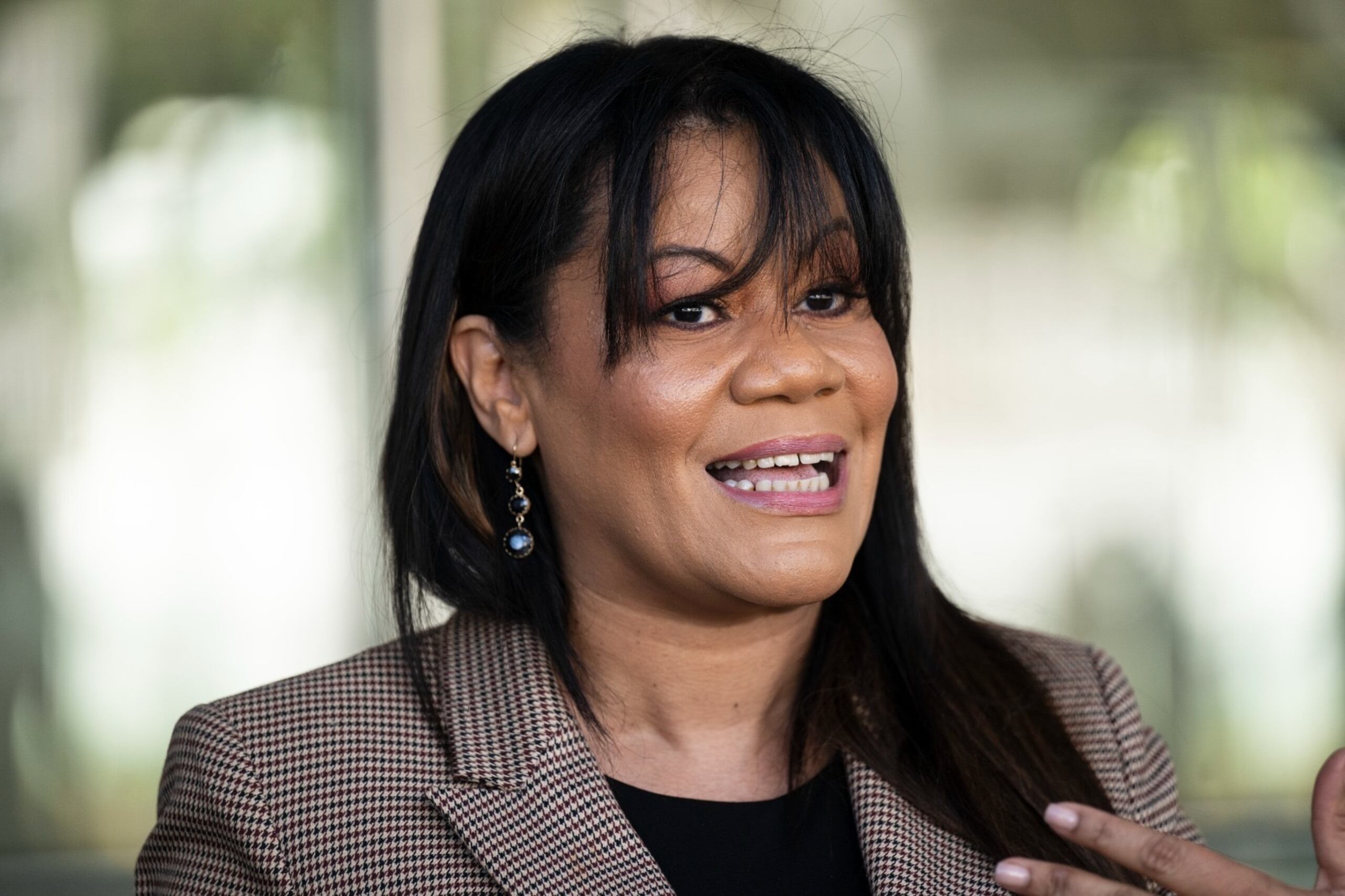 El pasado 28 de noviembre, Ada Norah Henriquez impugnó ante el Consejo de Gobierno de Proyecto Dignidad la certificación de su entonces contrincante primarista, al alcalde de San Sebastián, Javier Jiménez.