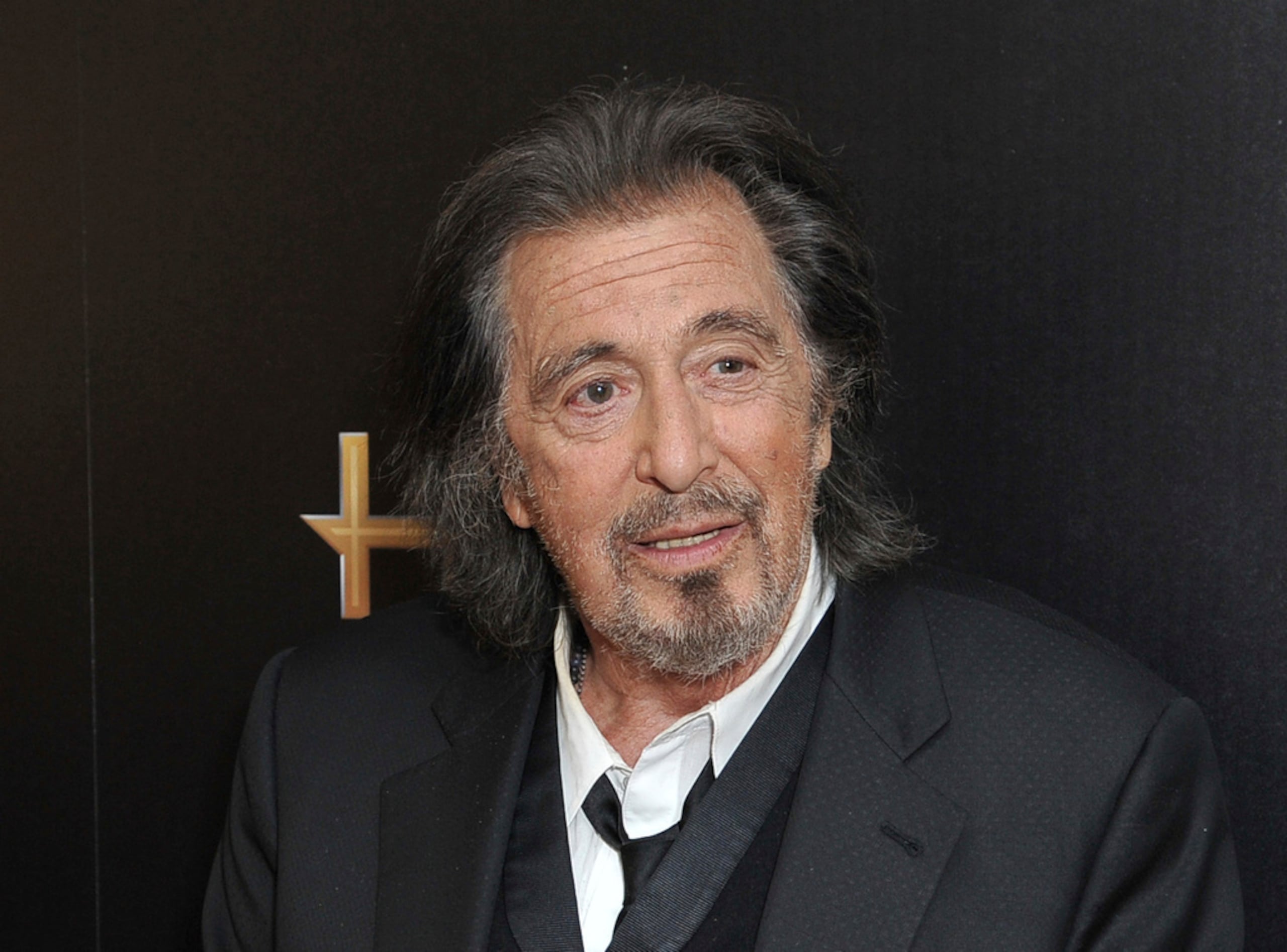 Al Pacino disfruta de su hijo mejor, que solo tiene 16 meses de edad.