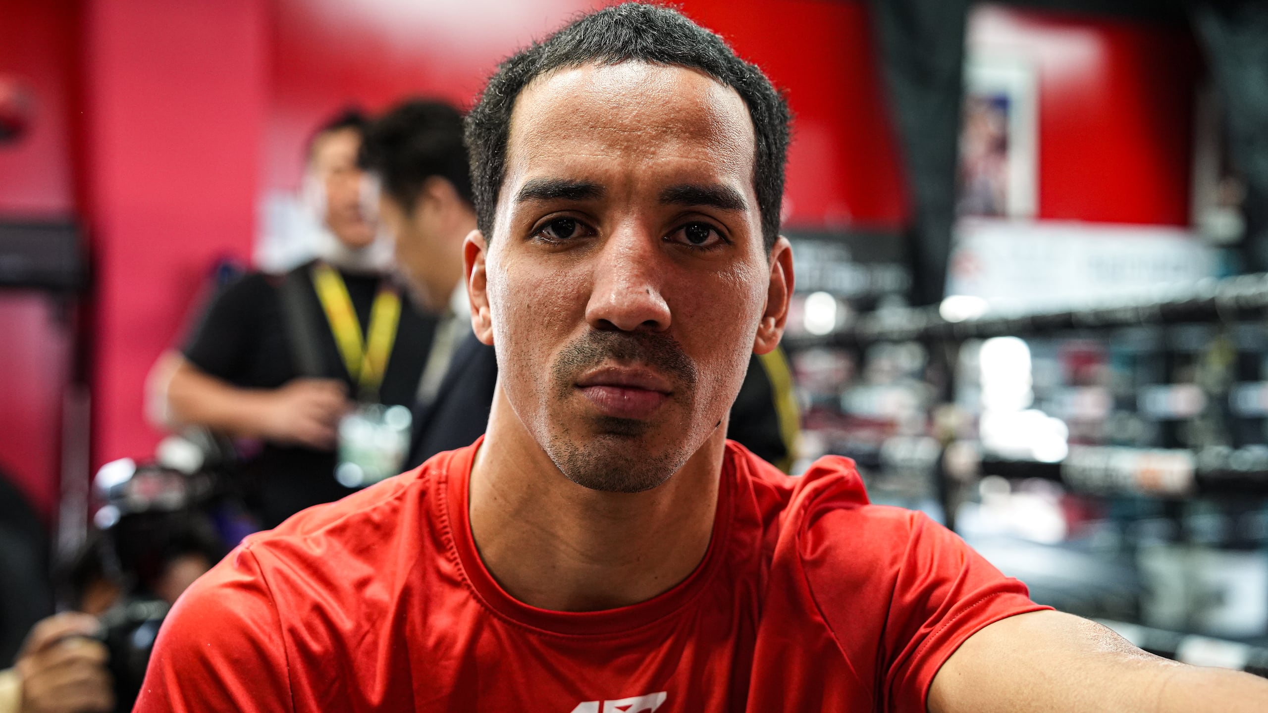 Emmanuel "Manny" Rodríguez tiene en mente hacer una eliminatoria antes de perseguir otro título mundial en las 118 libras.