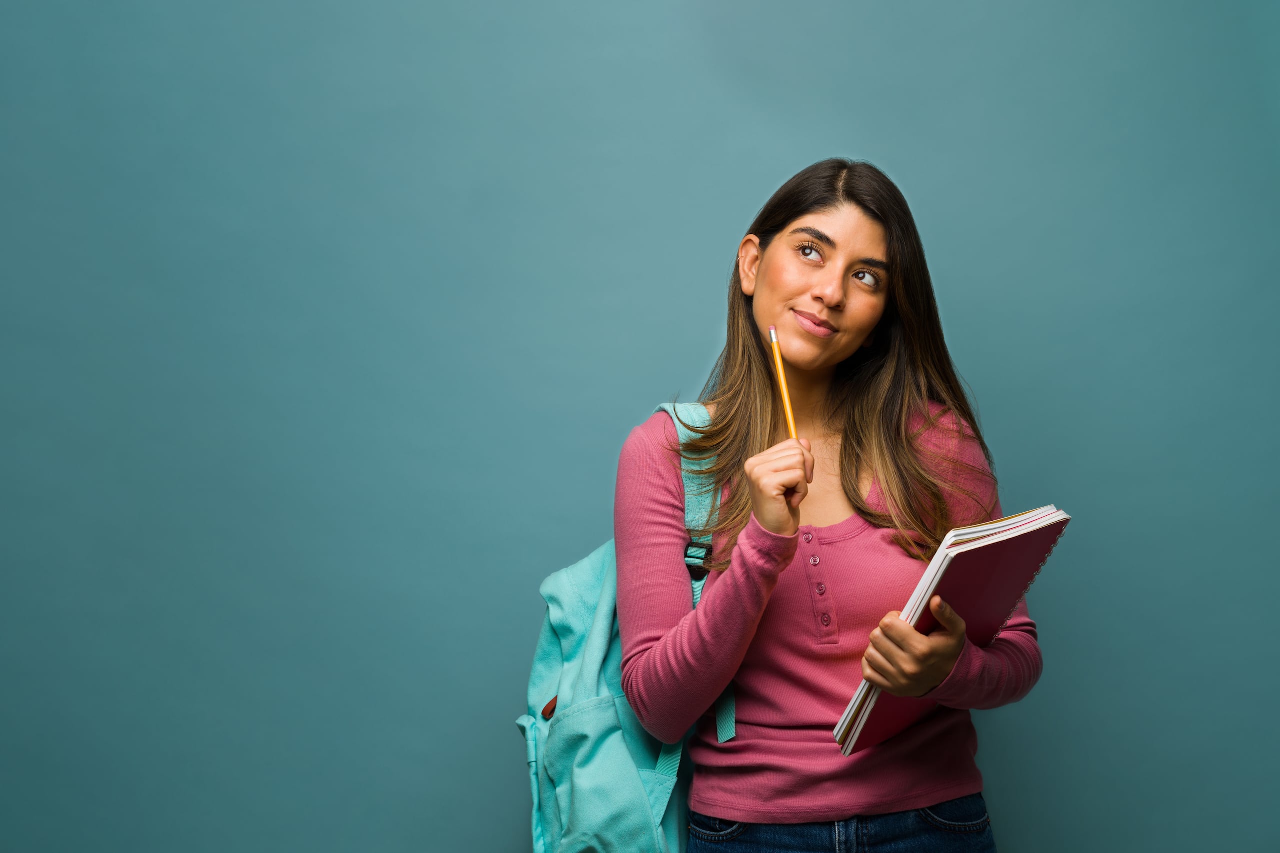Participar de las orientaciones y bienvenidas que generalmente organizan los centros educativos es altamnte recomendable porque además de conocer las facilidades y sus servicios es un buen momento para hacer nuevas amistades.