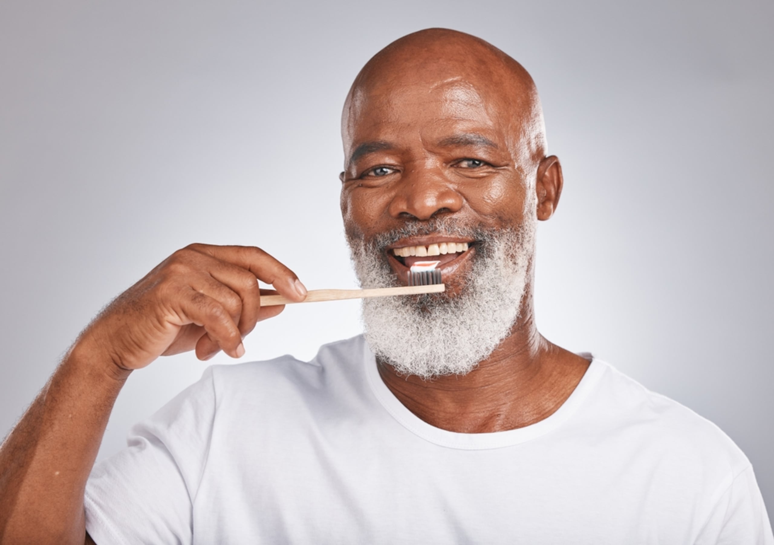 Vivir con una enfermedad crónica requiere medidas preventivas reforzadas en el cuidado oral.