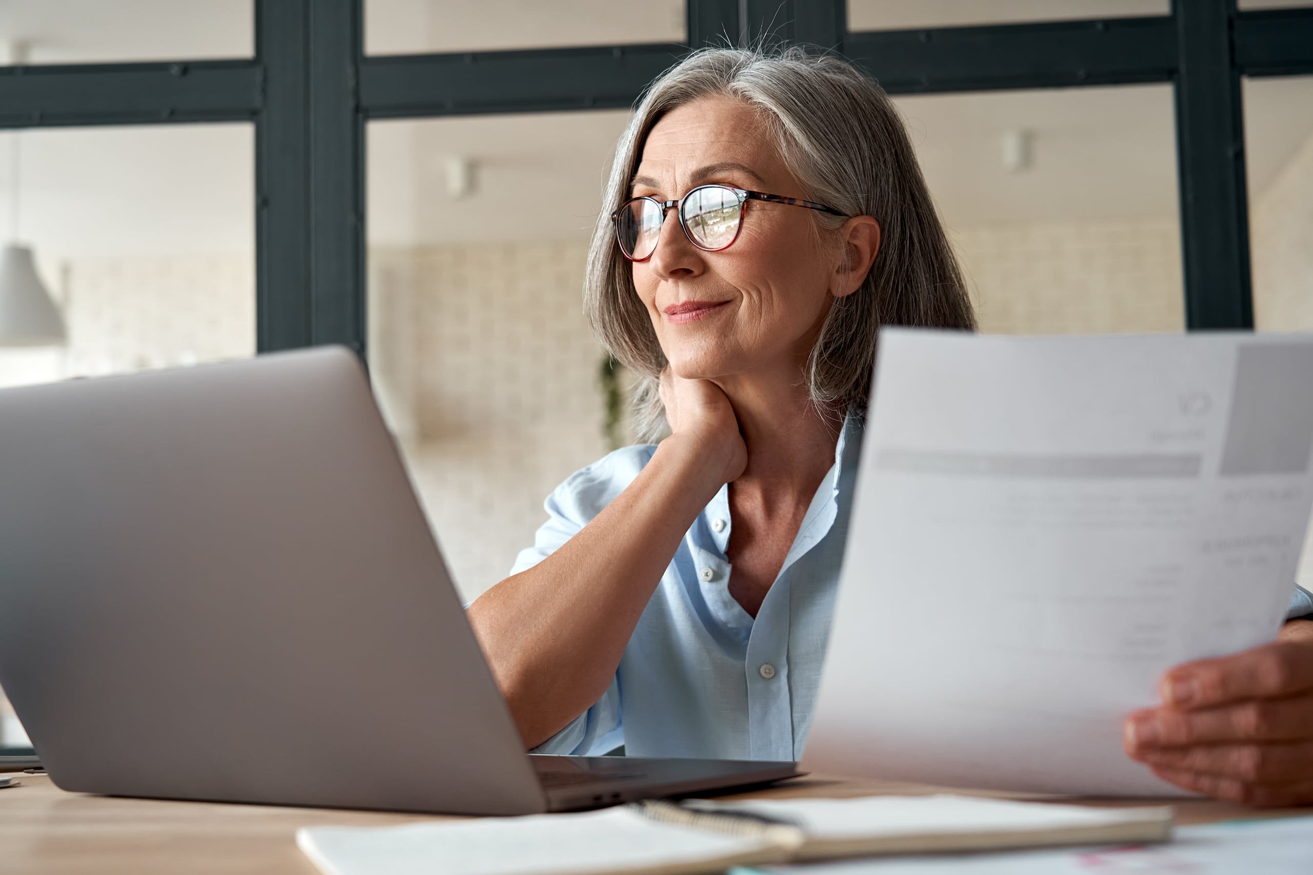 Aunque no hay requisitos para participar, se recomienda llevar varias copias del resumé y una identificación con foto para facilitar las conversaciones con los patronos.