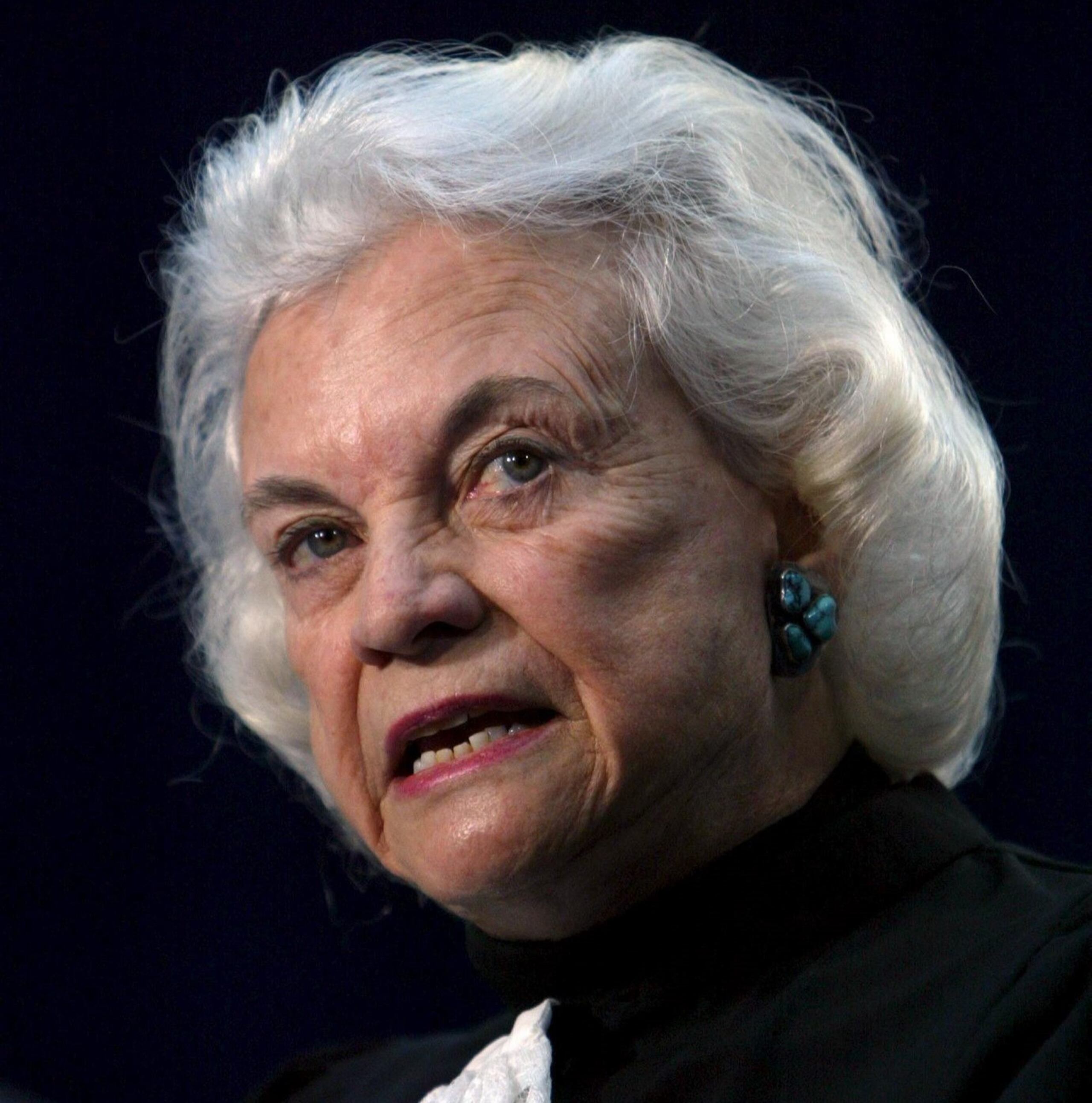 La jueza fue nombrada miembro de la Corte por el presidente republicano Ronald Reagan y sirvió desde 1981 hasta 2006.