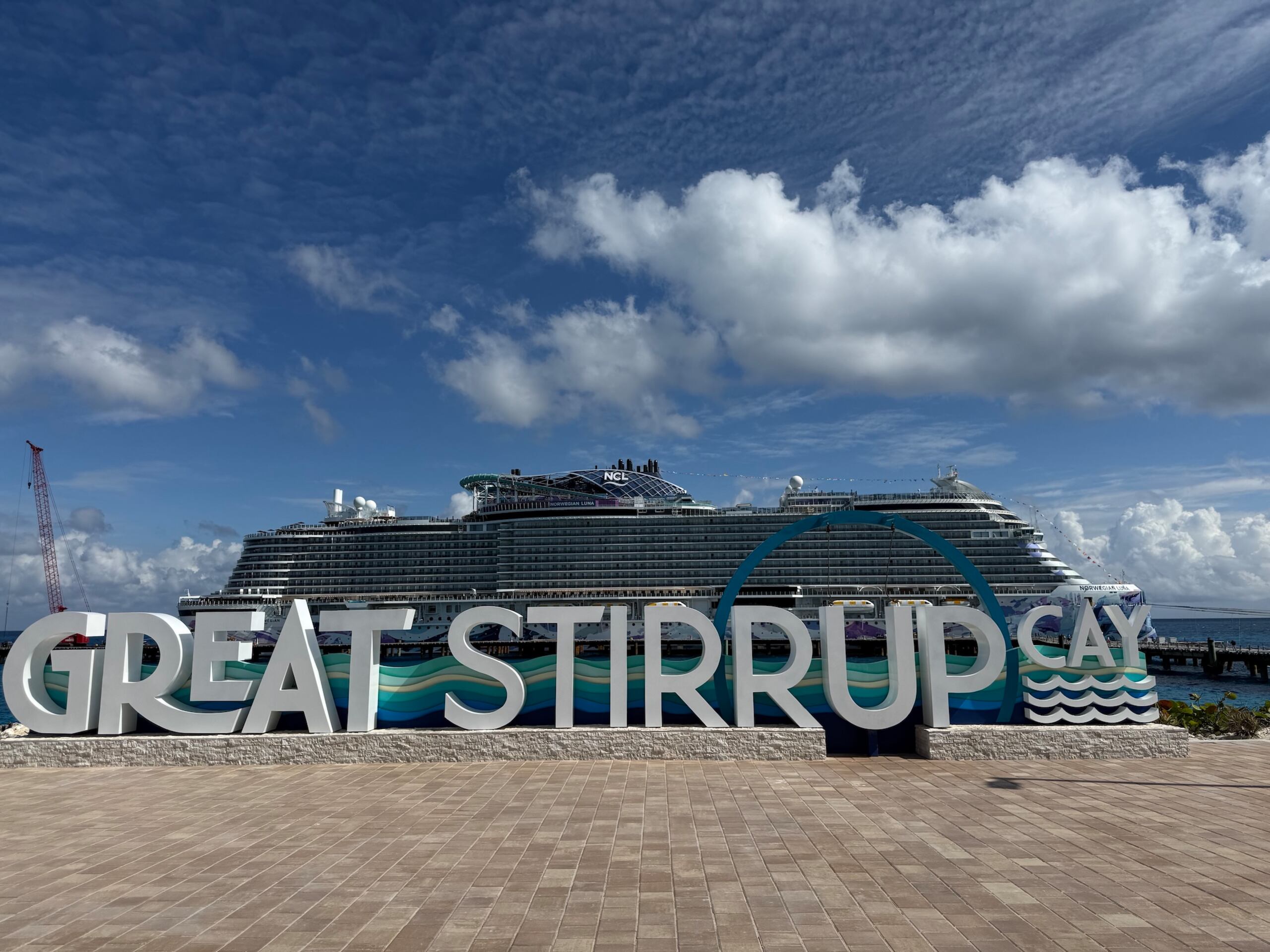 Vistazo del Norwegian Luna en su visita a Great Stirrup Cay.