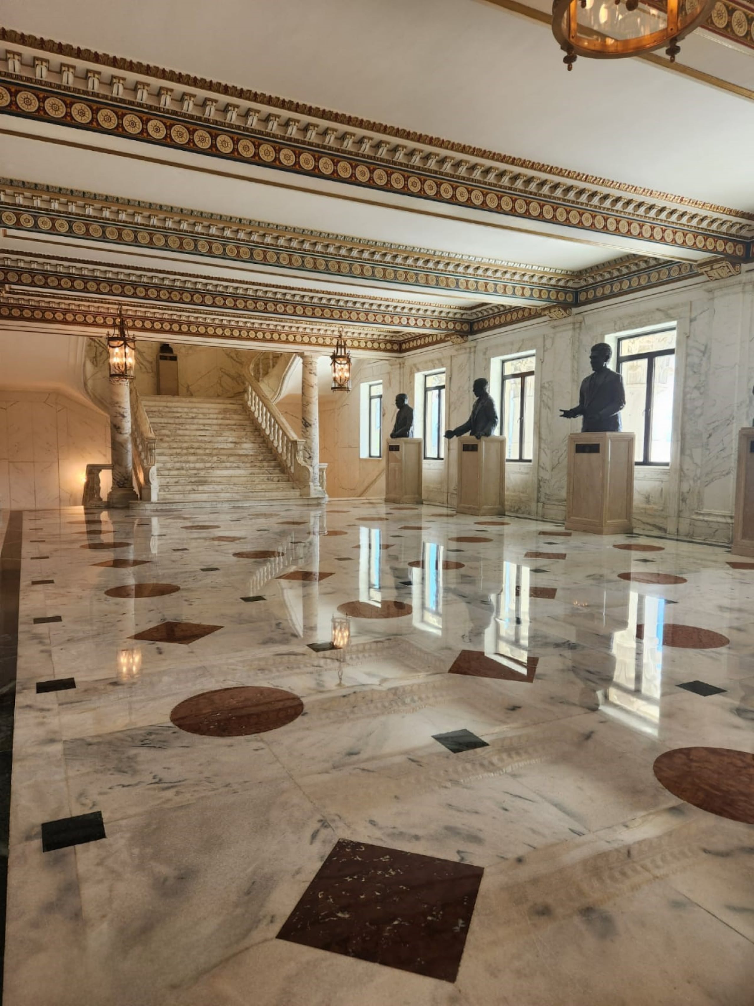 Primera Hora visitó el Capitolio varios viernes y pudo constatar la desolación de los pasillos.