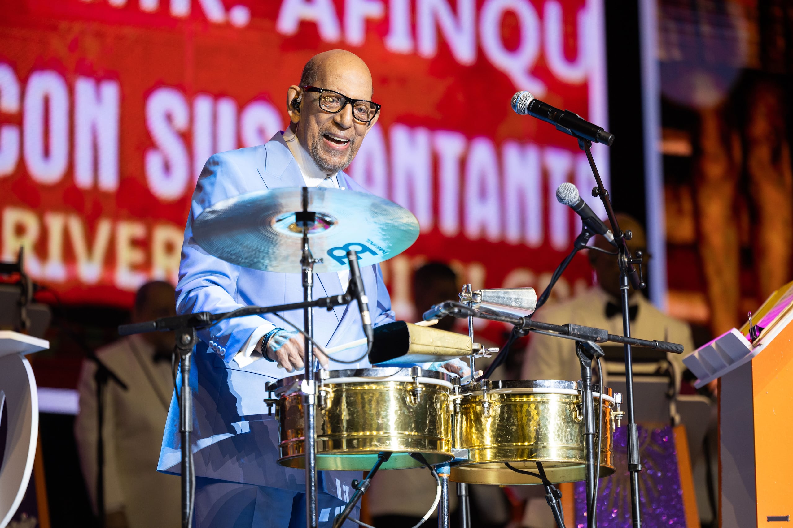 Willie Rosario, que durante la primera semana de mayo cumplirá años, fue el eje de todo el espectáculo musical del magno concierto titulado “Los 100 años de Willie Rosario”.