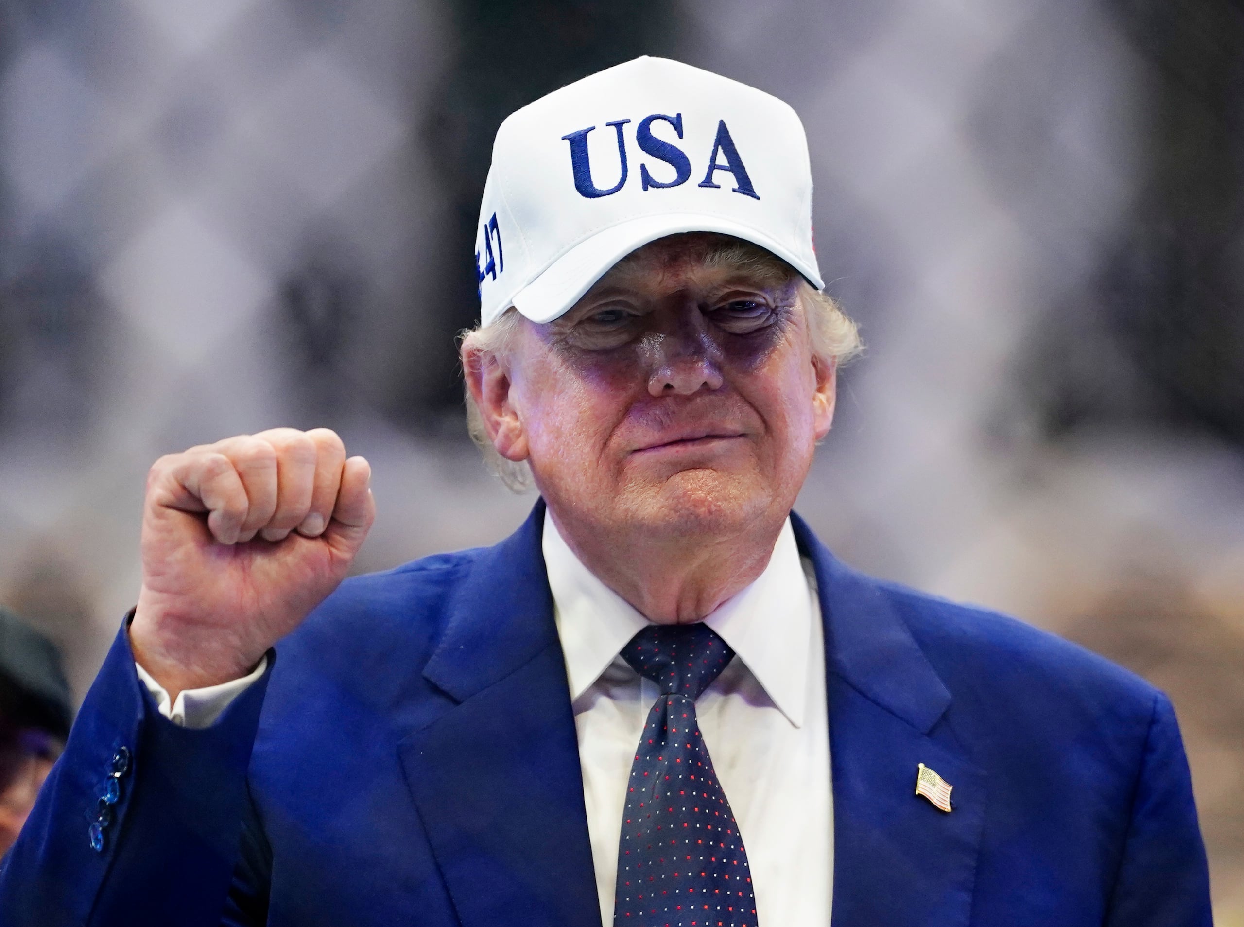 Fotografía de archivo del 15 de junio de 2026 del presidente de Estados Unidos, Donald Trump, reaccionando tras el evento UFC Freedom 250, celebrado en el Jardín Sur de la Casa Blanca en Washington (Estados Unidos). EFE/EPA/BONNIE CASH / POOL